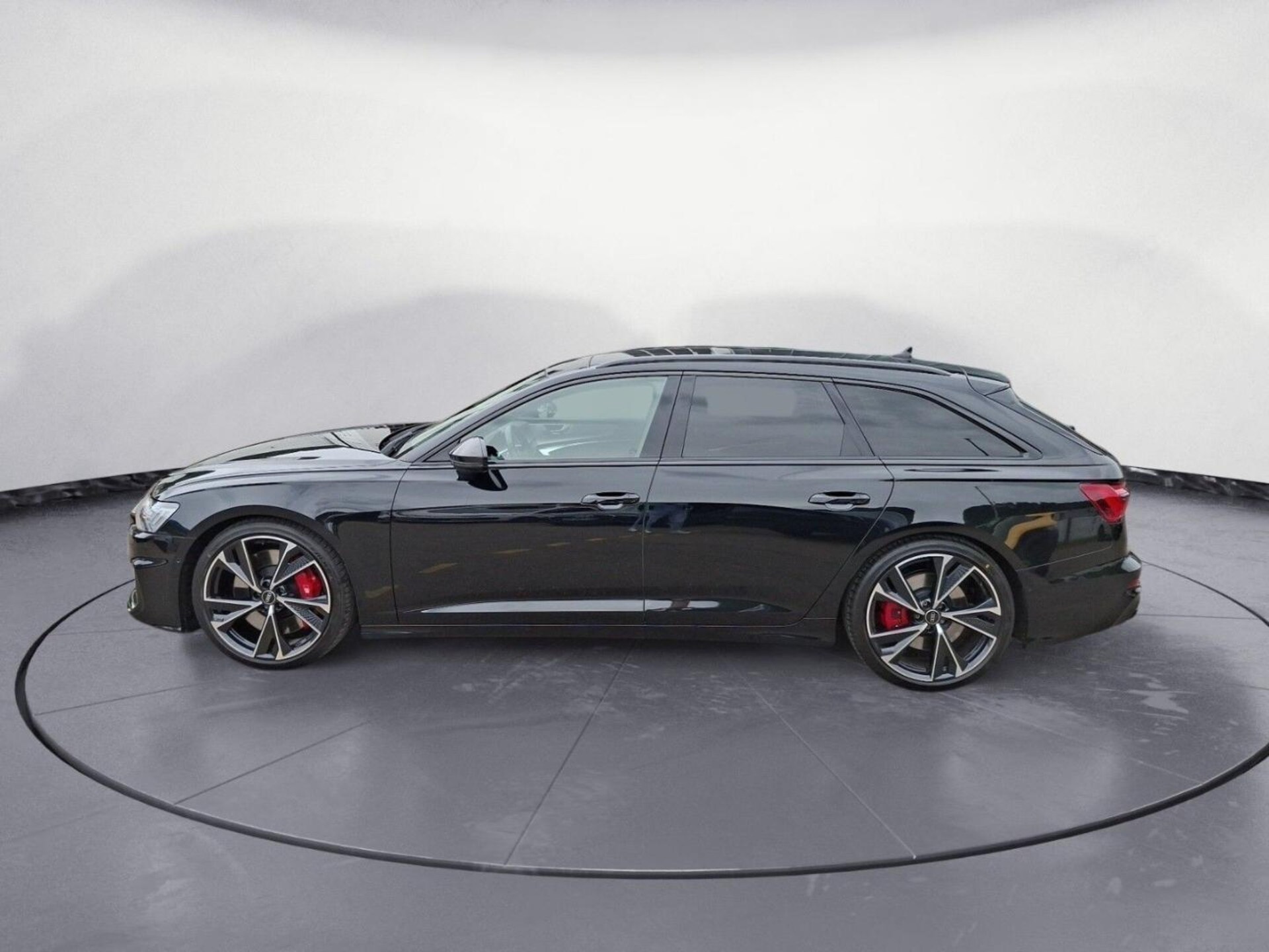 Audi S6 Avant