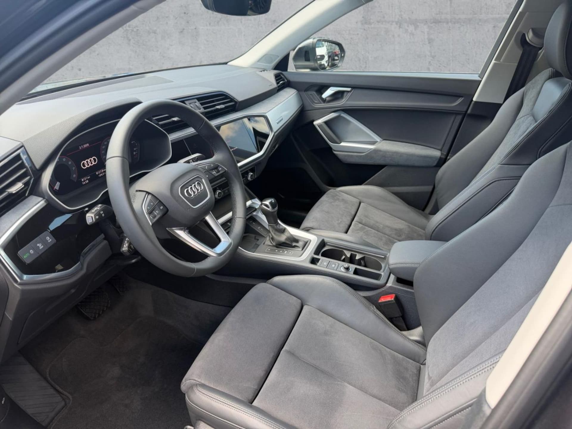 Audi Q3 SUV S line