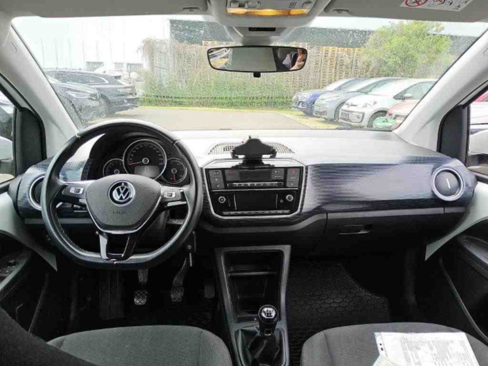 Volkswagen up!