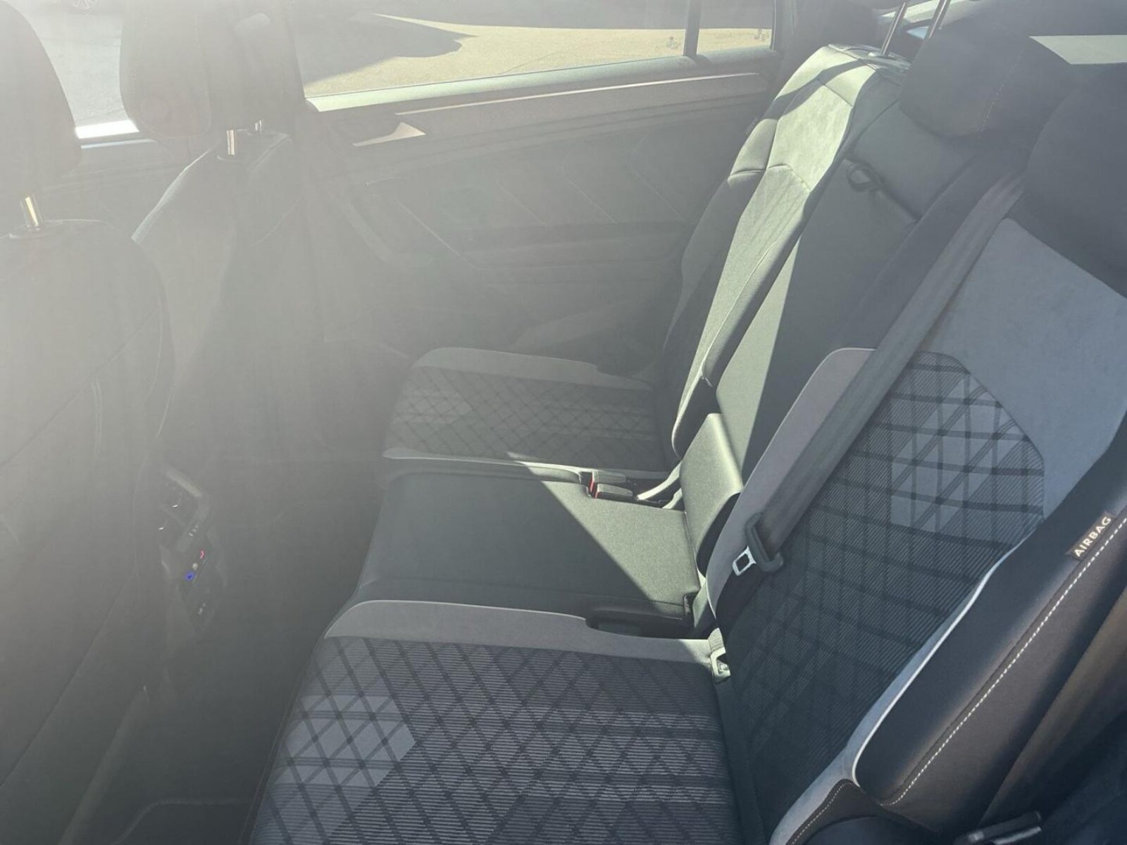 Volkswagen Tiguan Allspace – Bild 14