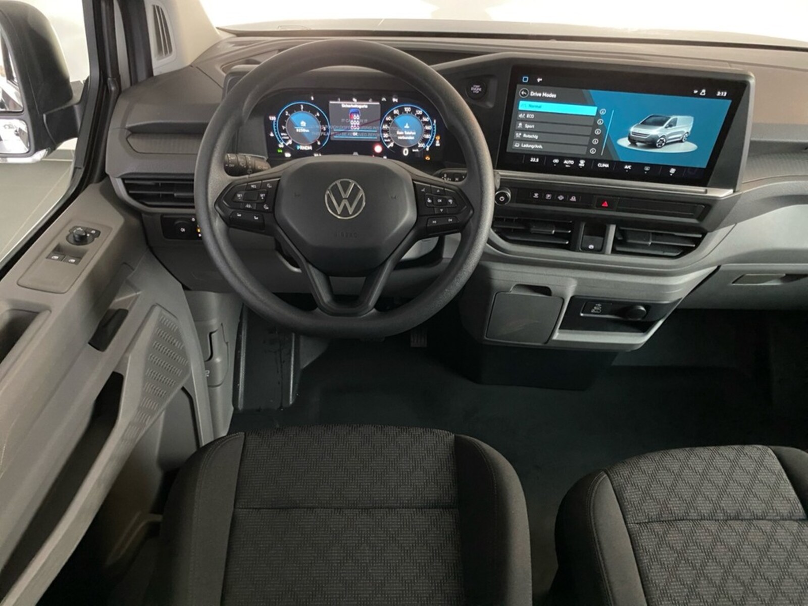 Volkswagen Transporter Kombi kurzer Radstand – Bild 9