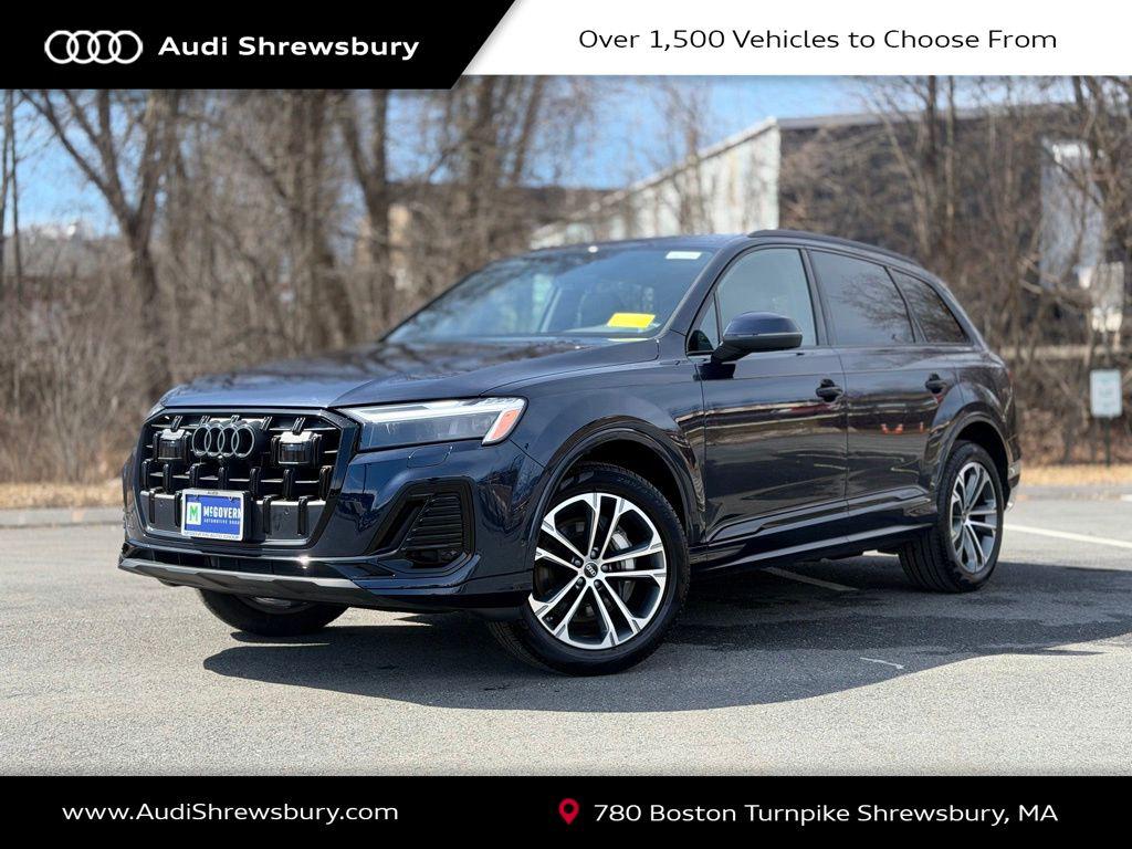 2025 Audi Q7 45 Premium quattro Tiptronic's photo
