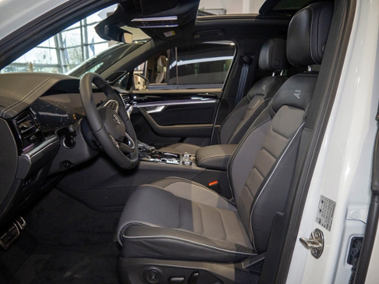Volkswagen Touareg – Bild 16