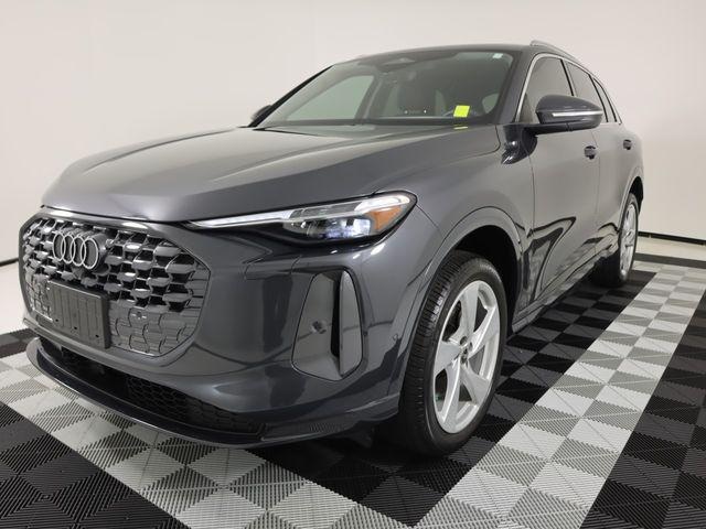 Photo of 2025 Audi Q5