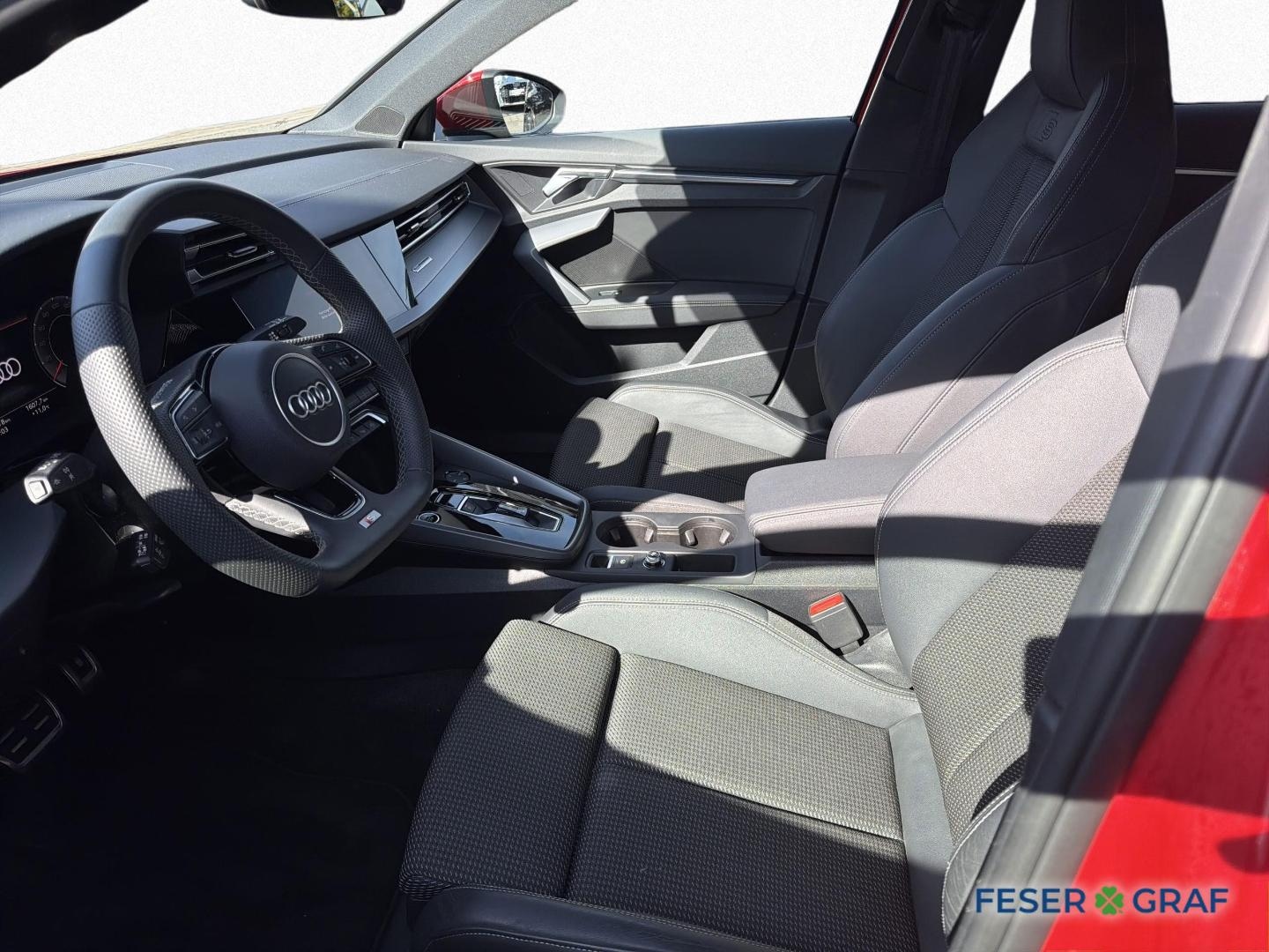 Bild über Audi A3 Sportback S line 35 TFSI S tronic - für weitere Informationen kontaktieren Sie den Audi Partner