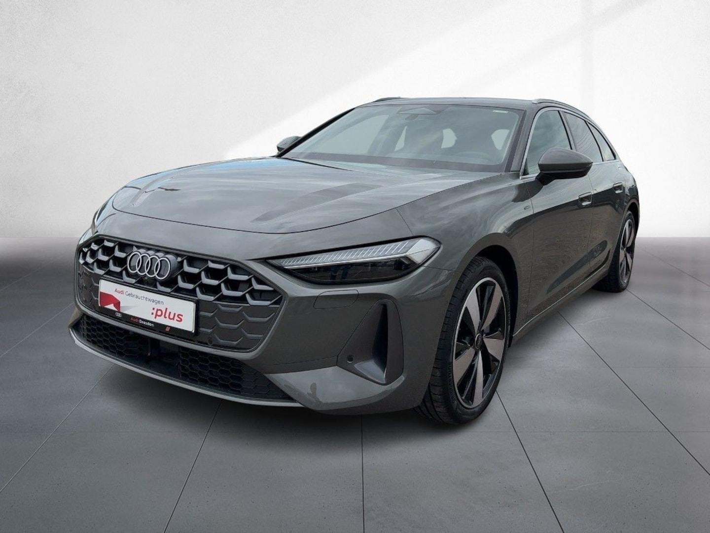 Bild über Audi A5 Avant e-hybrid e-hybrid quattro 220 kW S tronic - für weitere Informationen kontaktieren Sie den Audi Partner