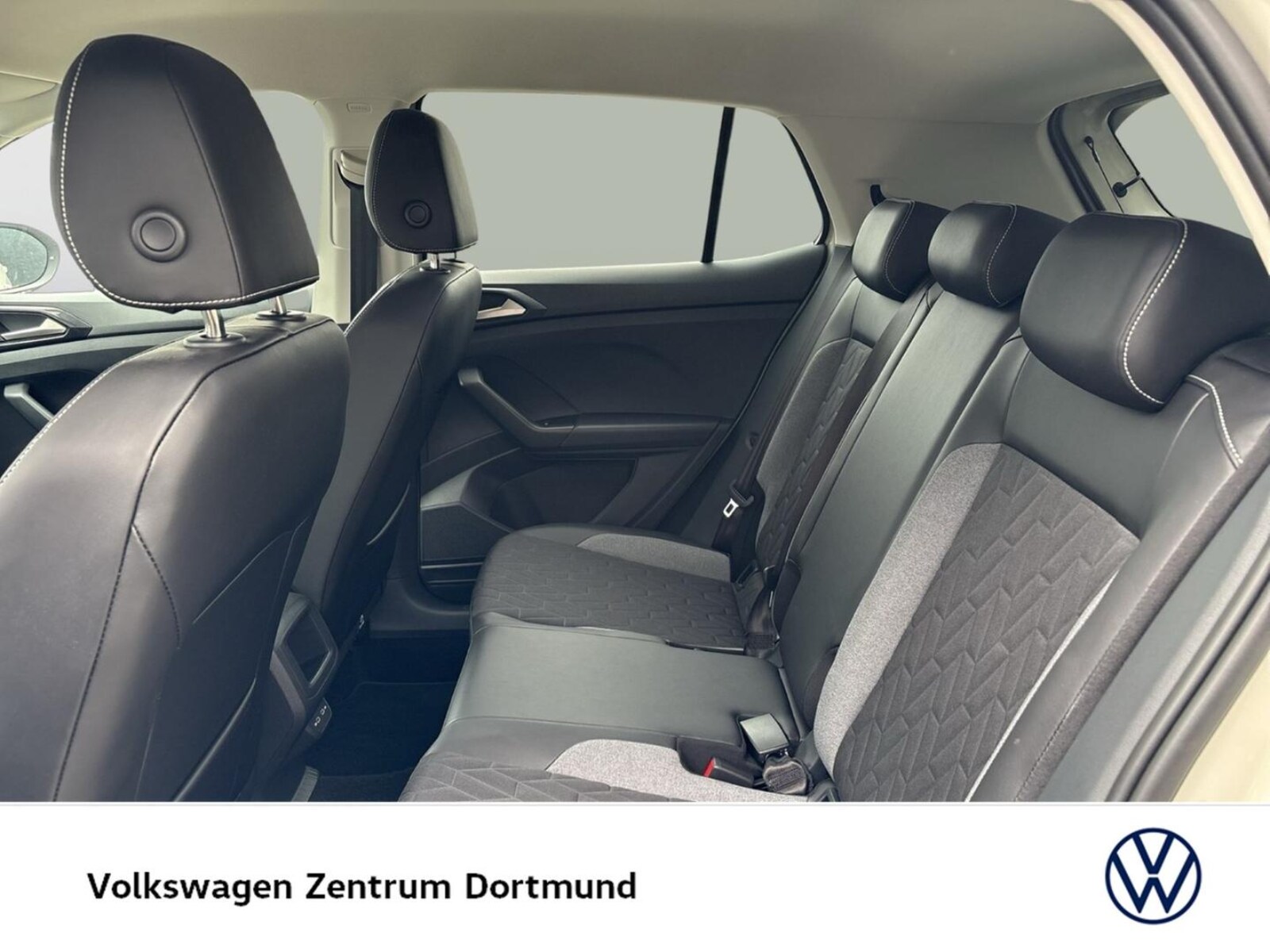 Volkswagen T-Cross – Bild 10