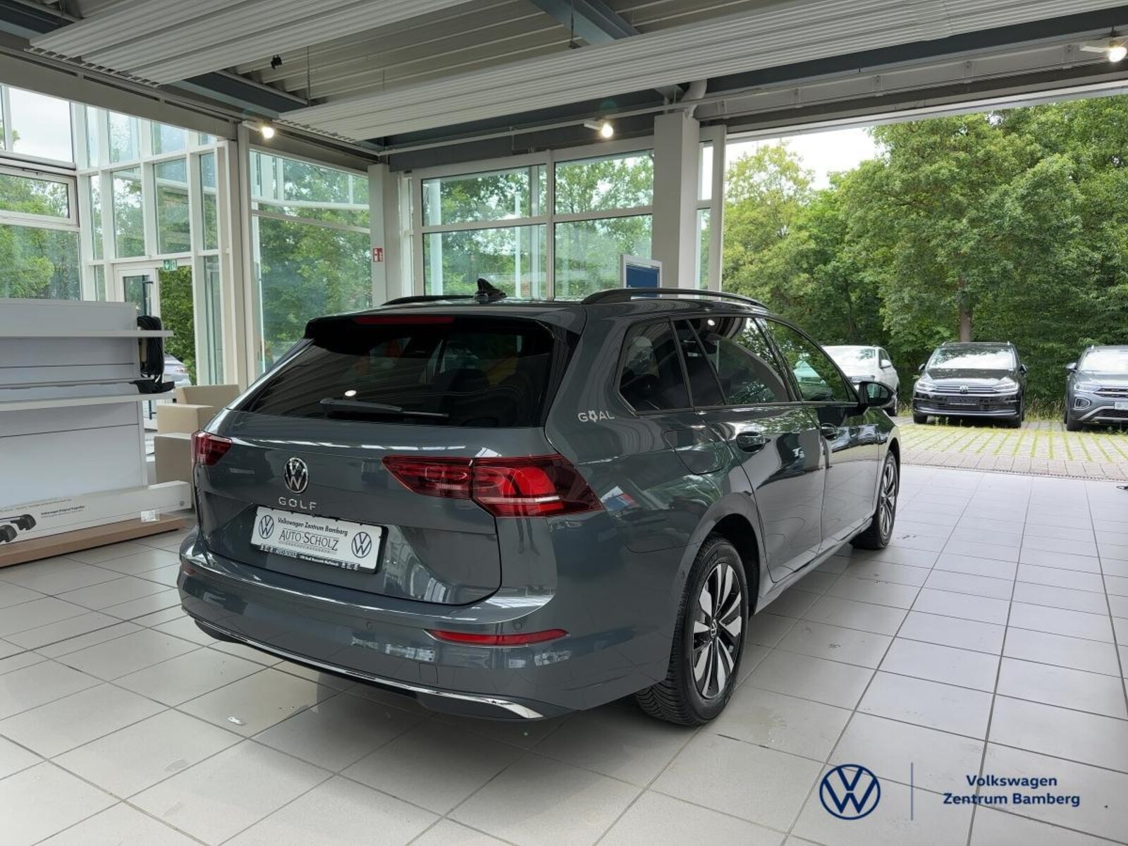 Volkswagen Golf Variant – Bild 4