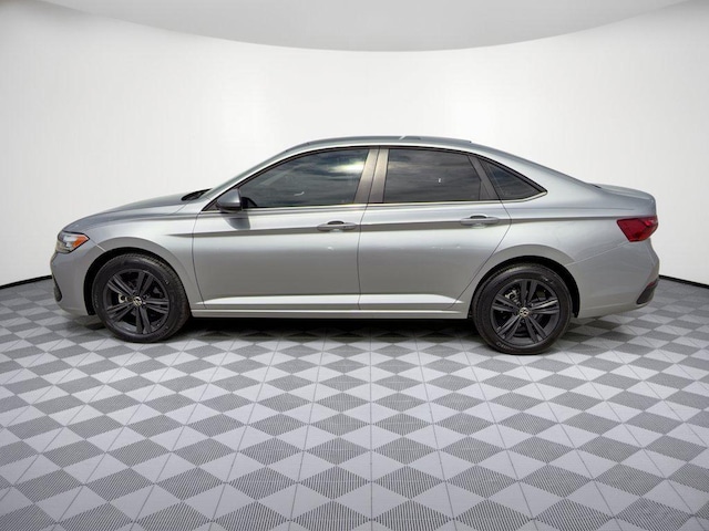 3VW7M7BU6RM052977
