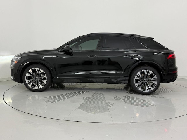 2026 Audi Q8