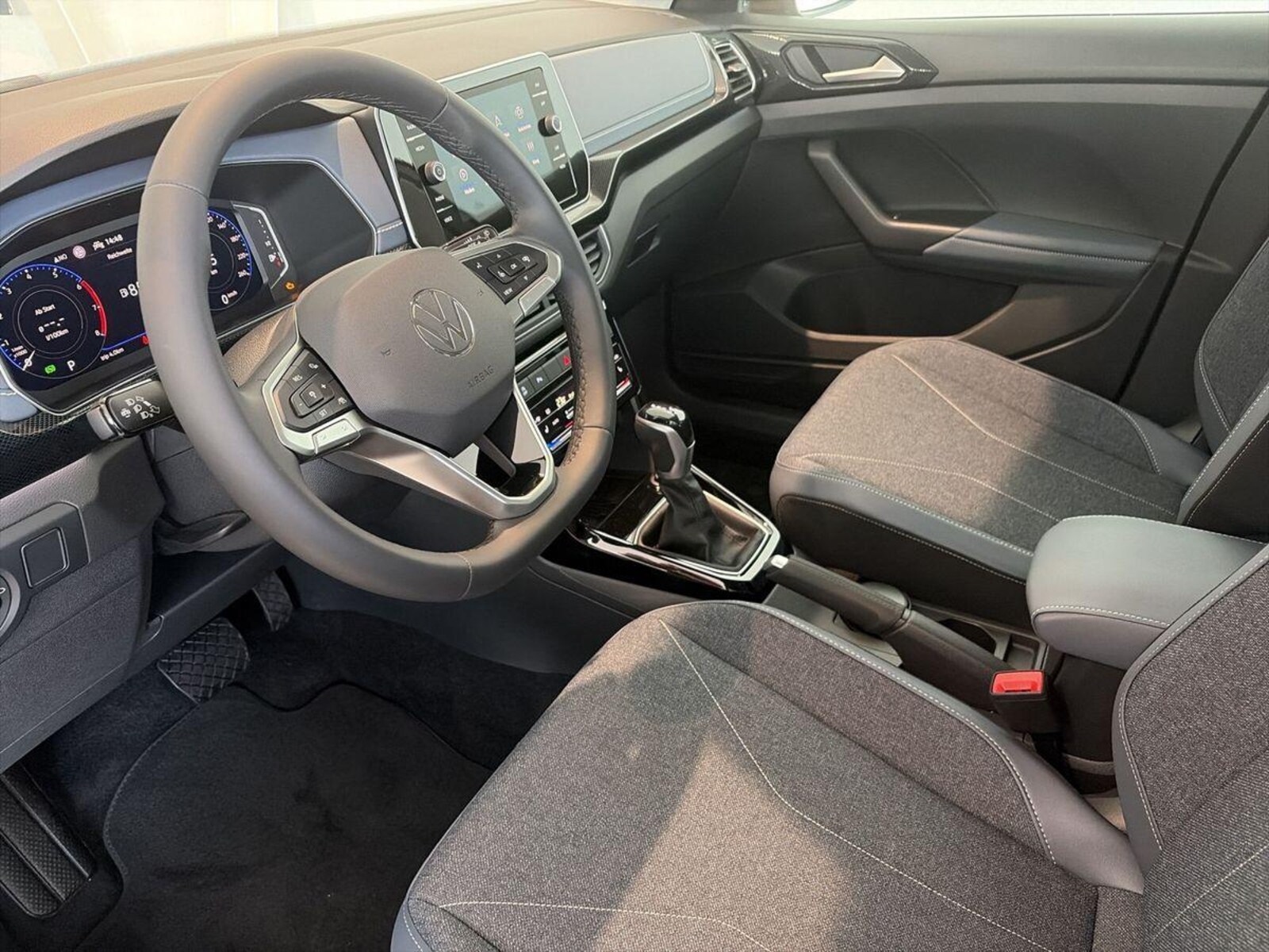 Volkswagen T-Cross – Bild 8