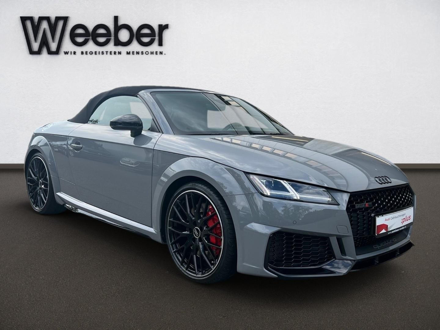 Bild über Audi TT RS Roadster TFSI quattro S tronic - für weitere Informationen kontaktieren Sie den Audi Partner