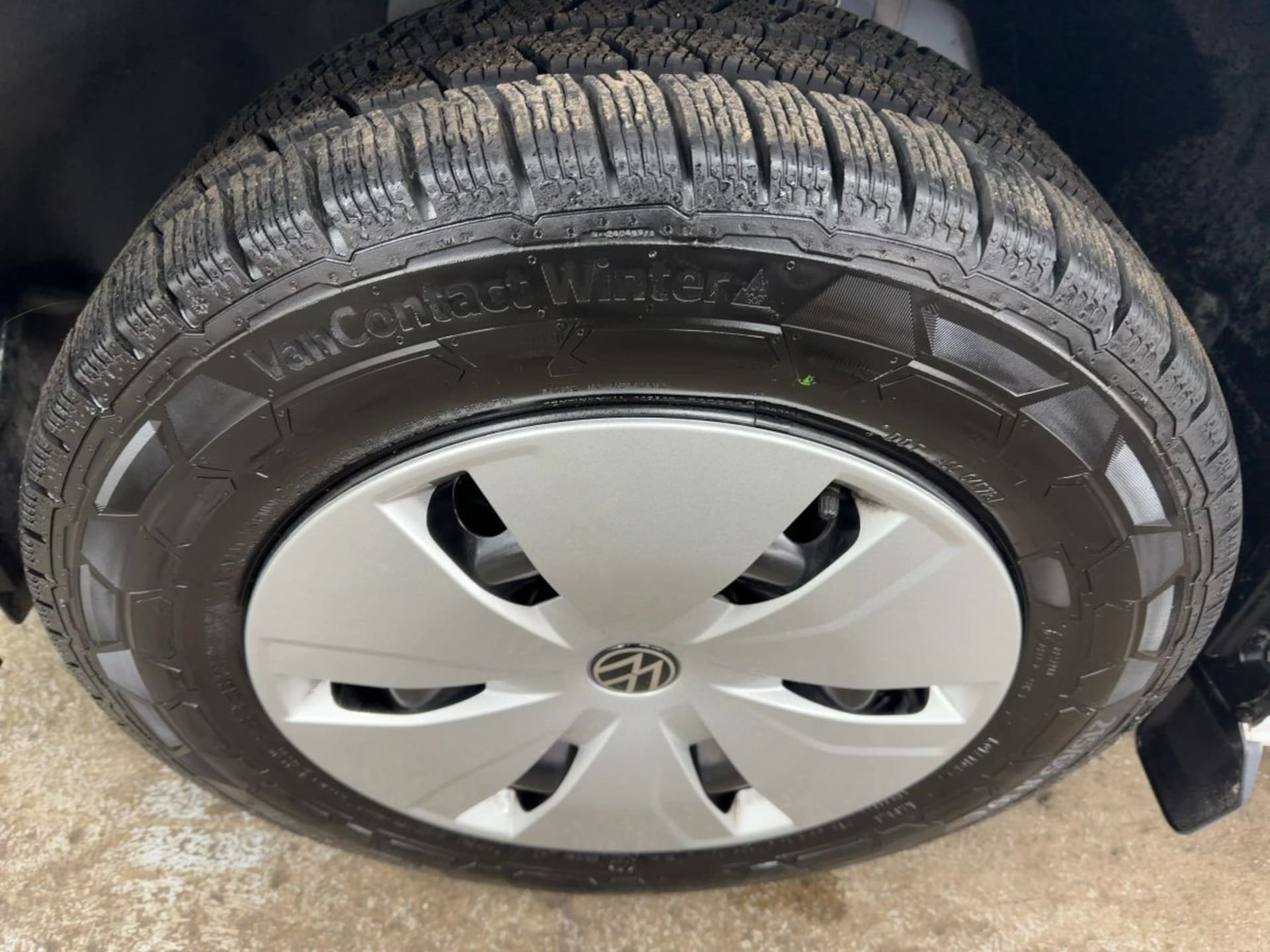 Volkswagen Transporter Kasten langer Radstand