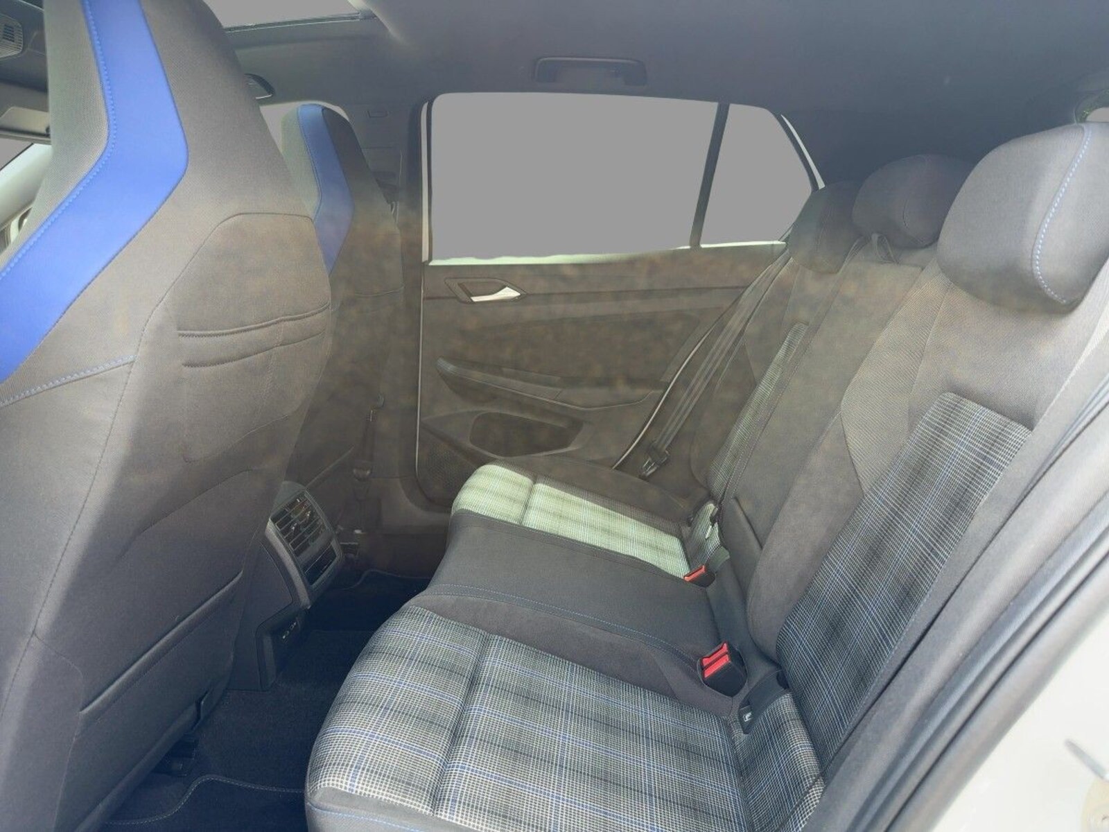 Volkswagen Golf – Bild 8