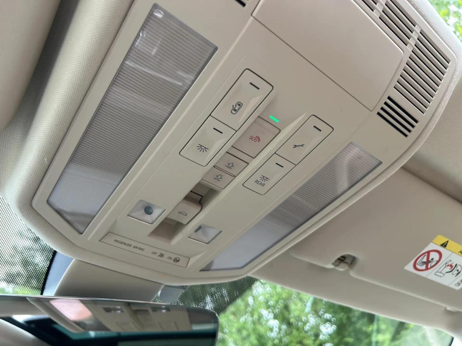 Volkswagen Touareg Model bazowy