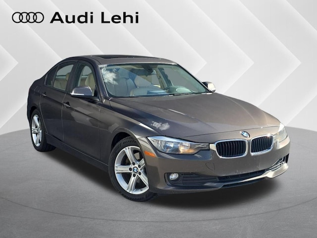 Photo of 2015 BMW 320i