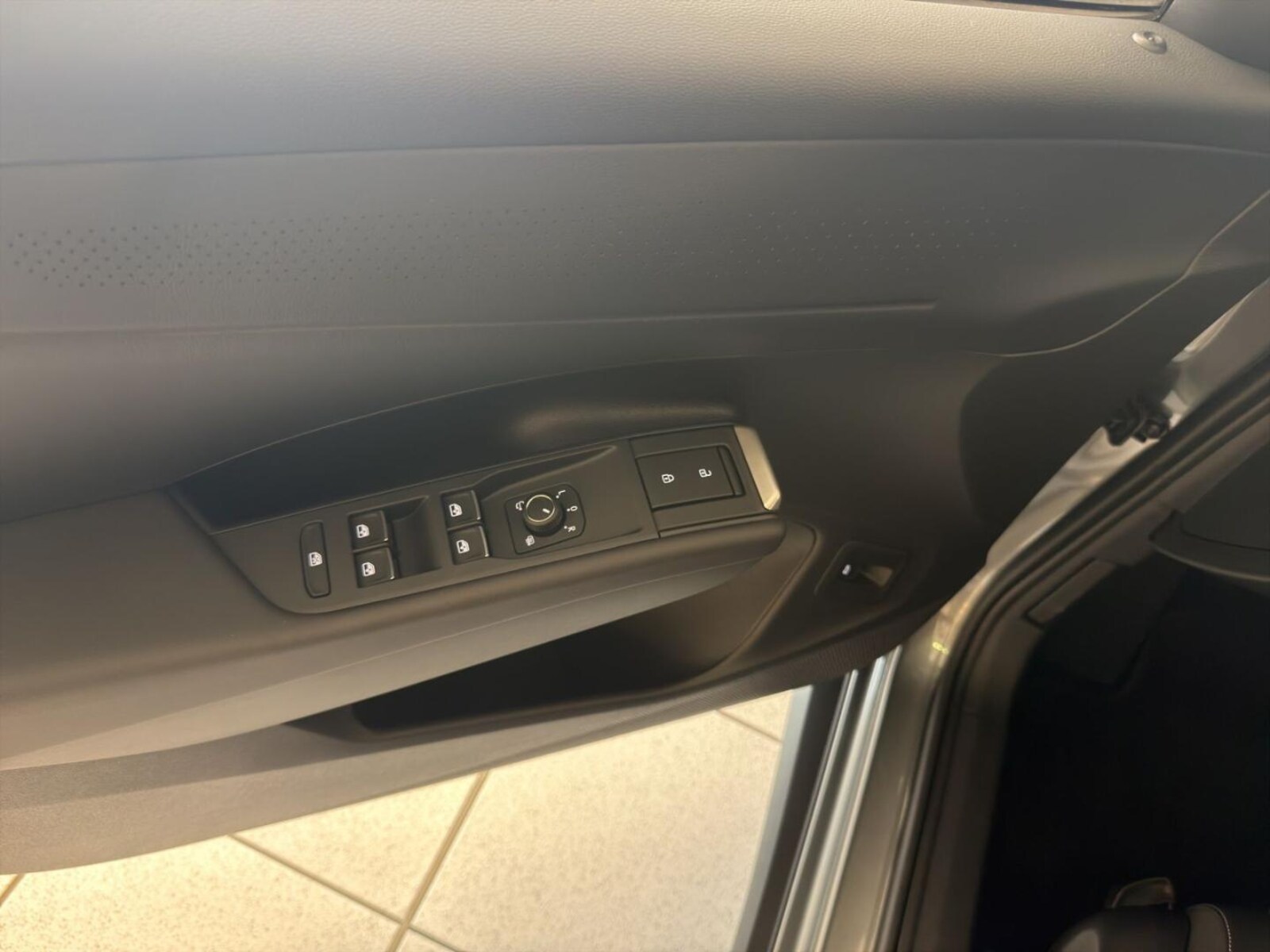 Volkswagen T-Roc – Bild 8