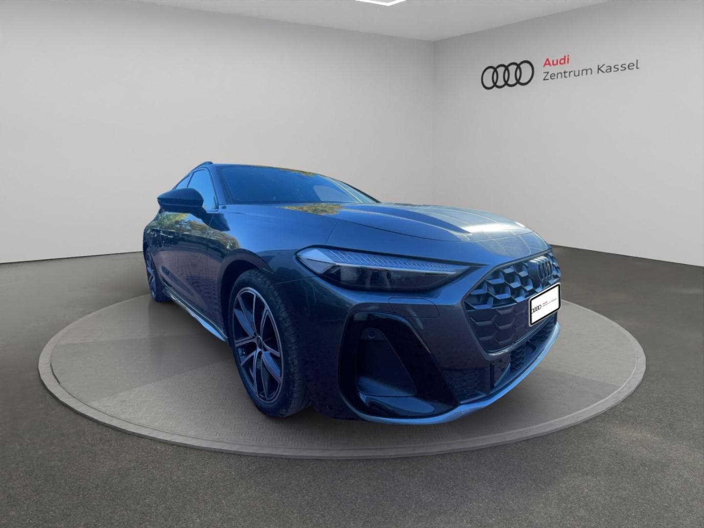Bild über Audi A5 Avant TFSI 110 kW S tronic - für weitere Informationen kontaktieren Sie den Audi Partner