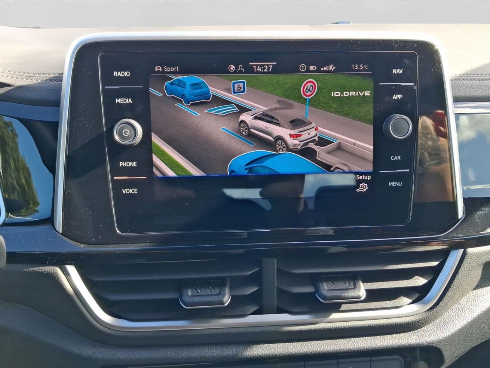 Volkswagen T-Roc Cabriolet – Bild 9