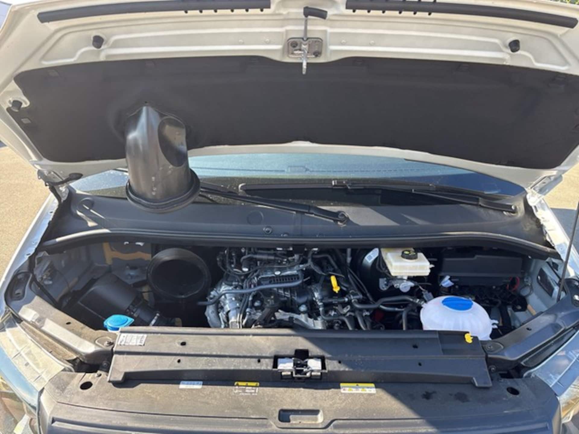 Volkswagen Crafter Kasten langer Radstand