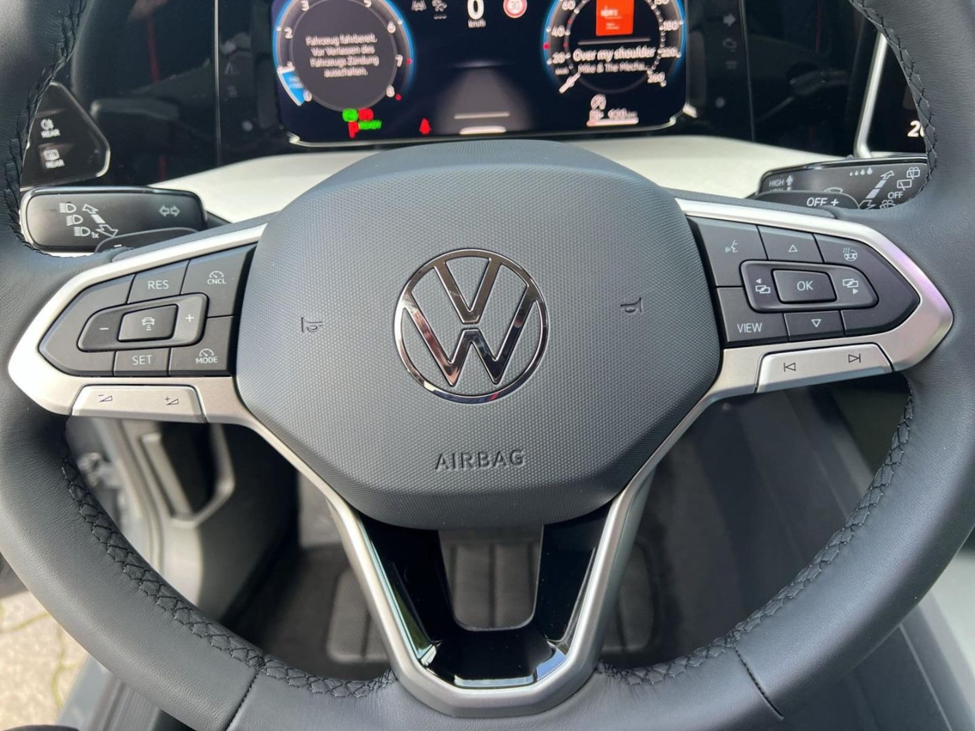 Volkswagen Golf Life