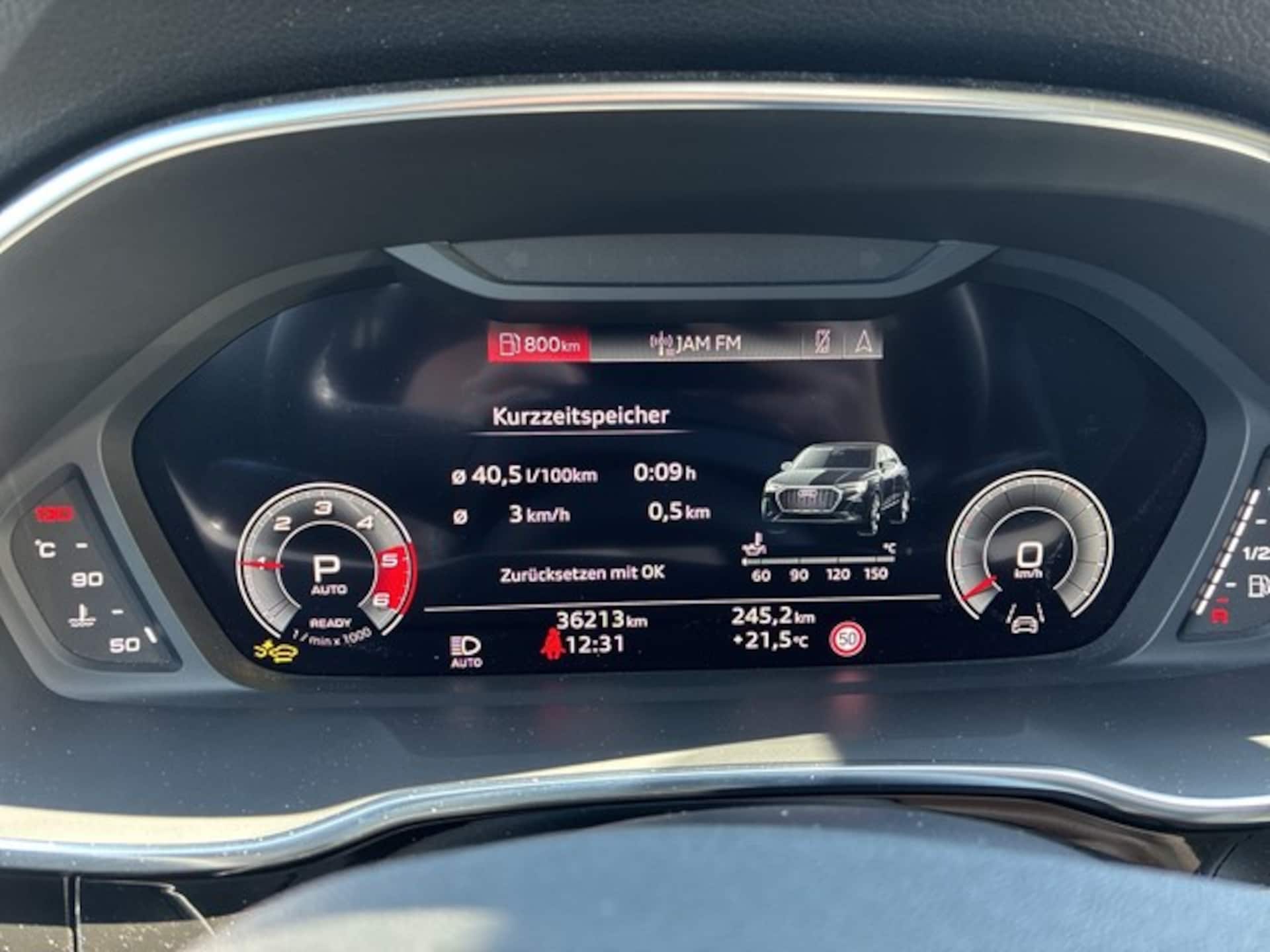 Audi Q3 Sportback S line