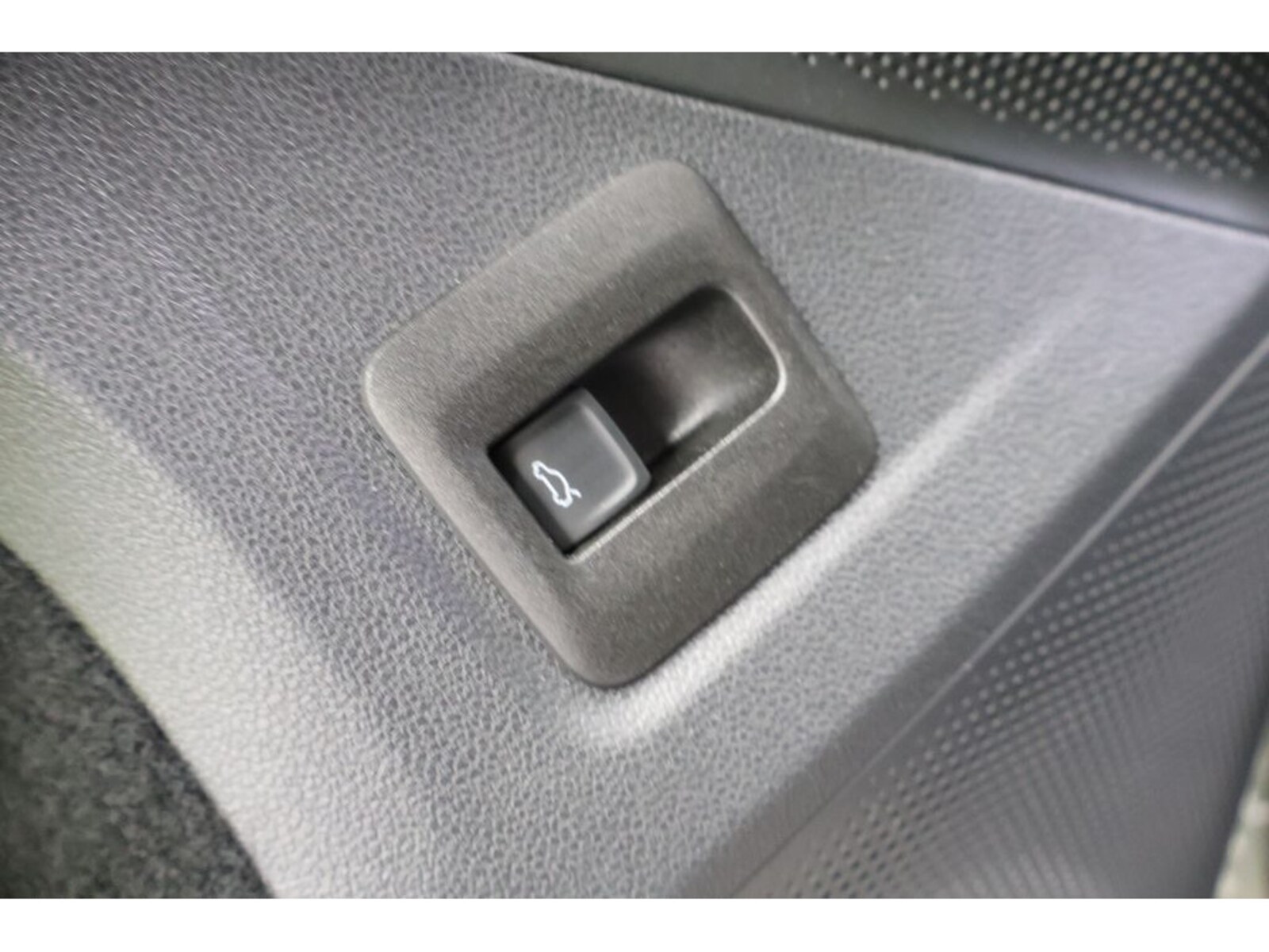 Volkswagen Tiguan – Bild 23