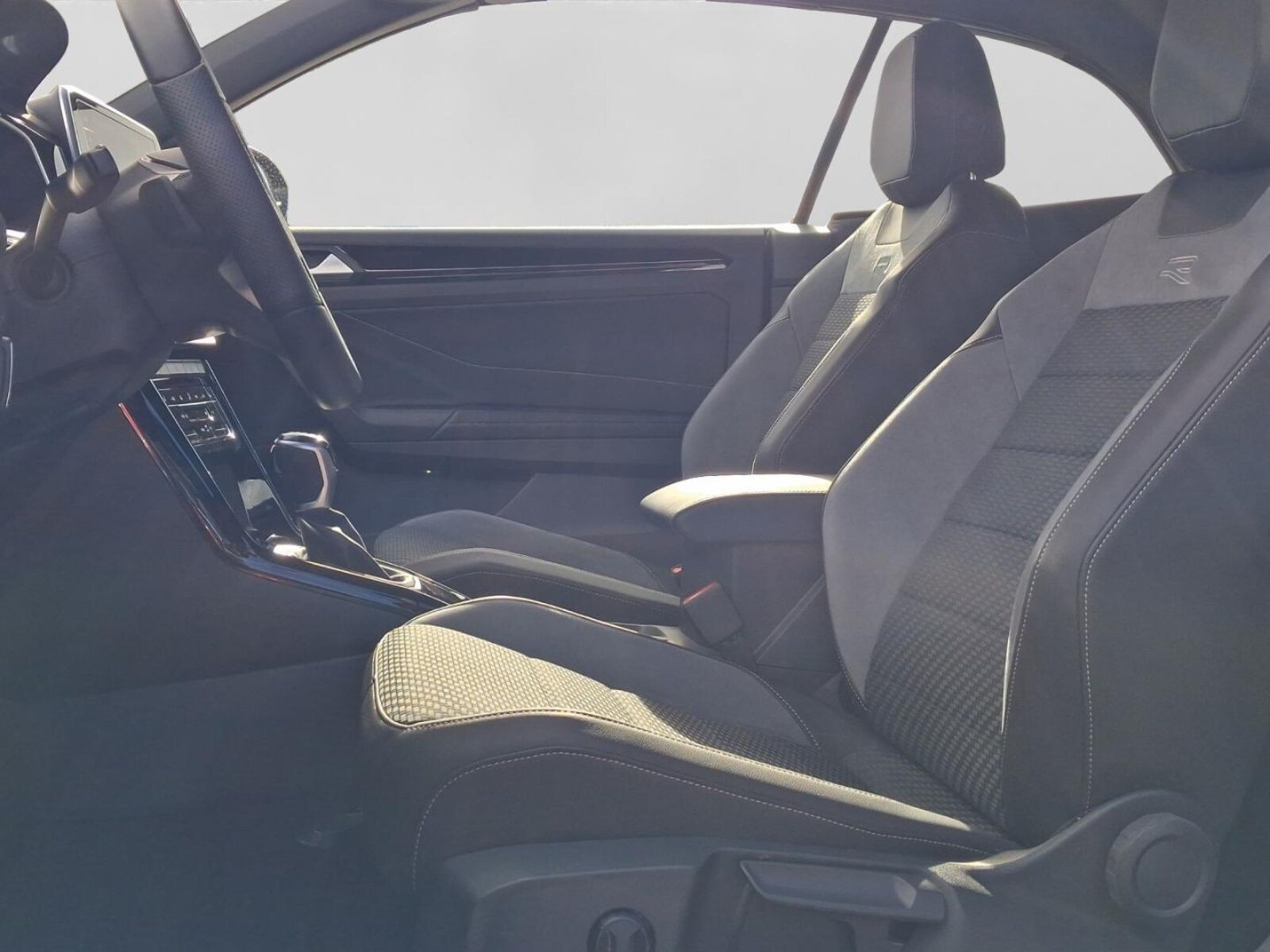 Volkswagen T-Roc Cabriolet – Bild 13
