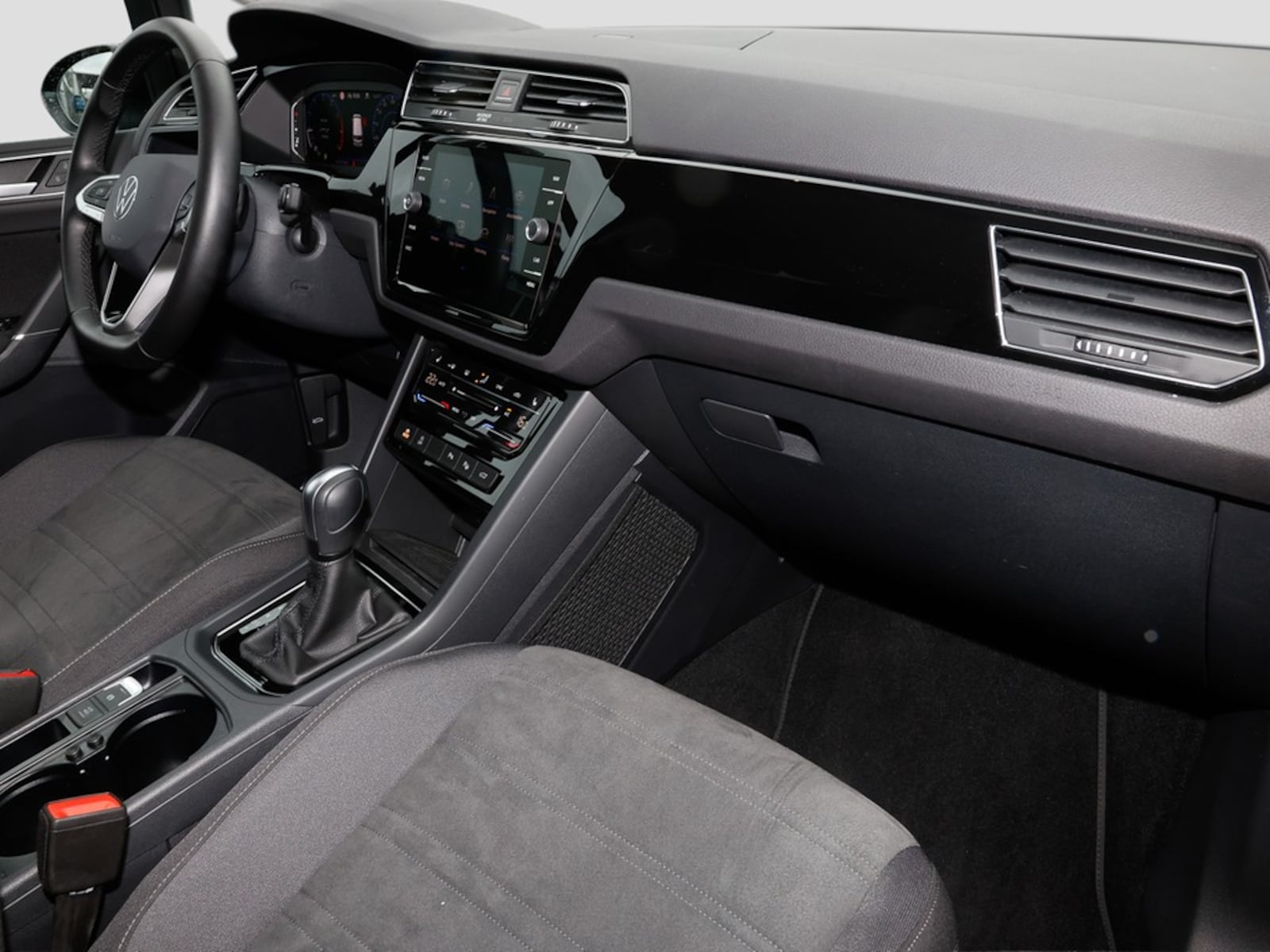 Volkswagen Touran – Bild 8