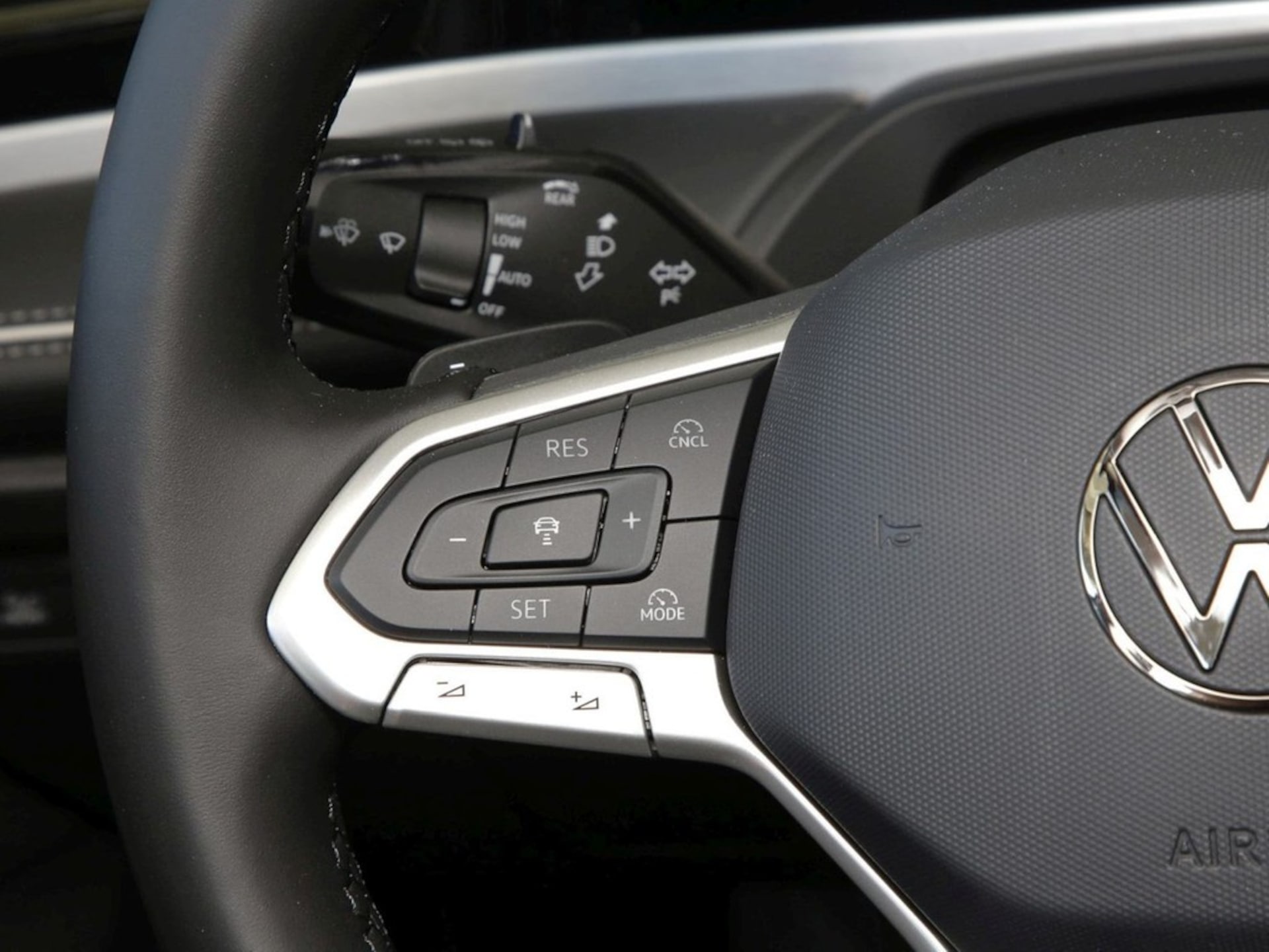 Volkswagen Passat Elegance