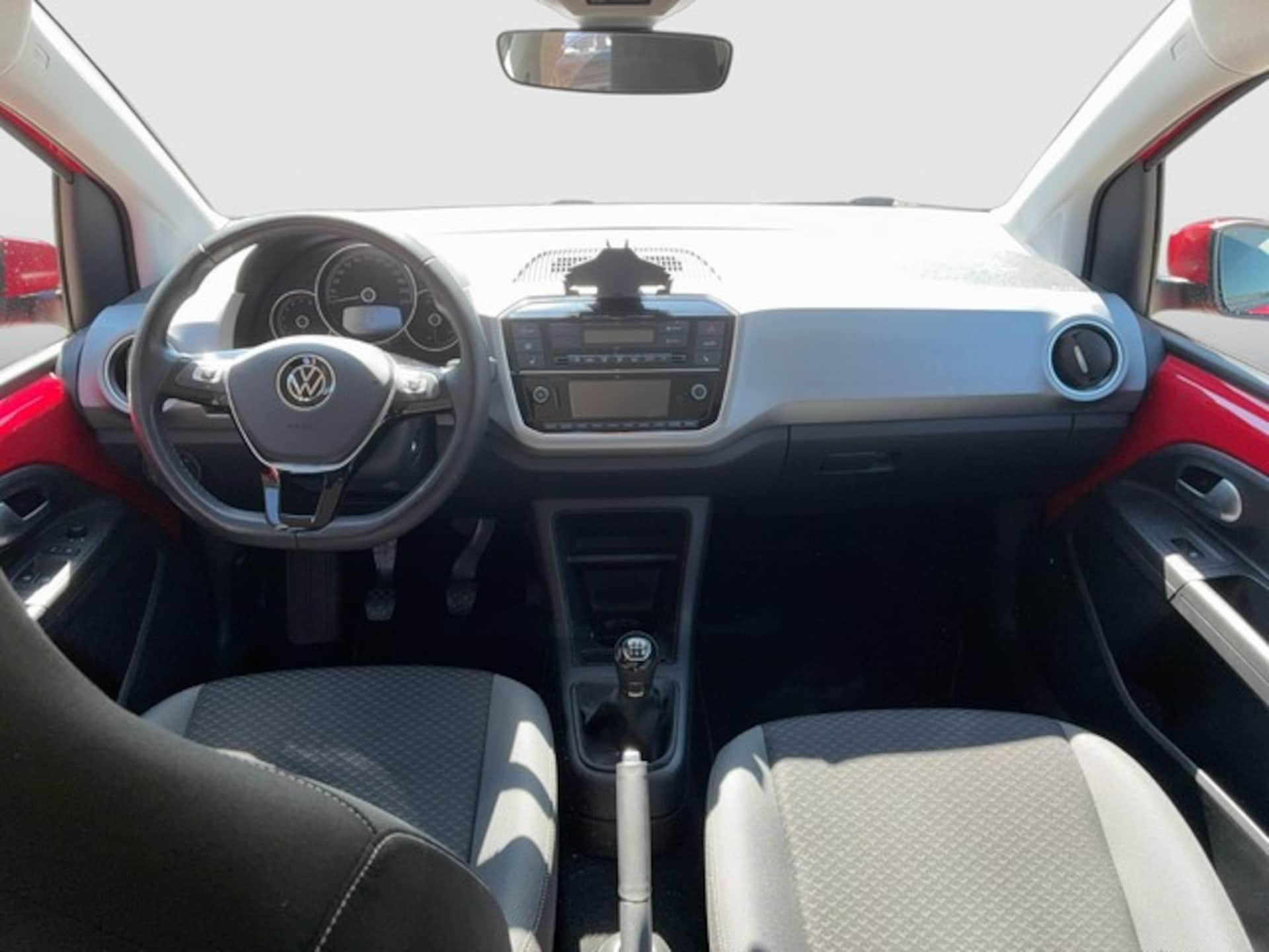 Volkswagen up! ACTIVE