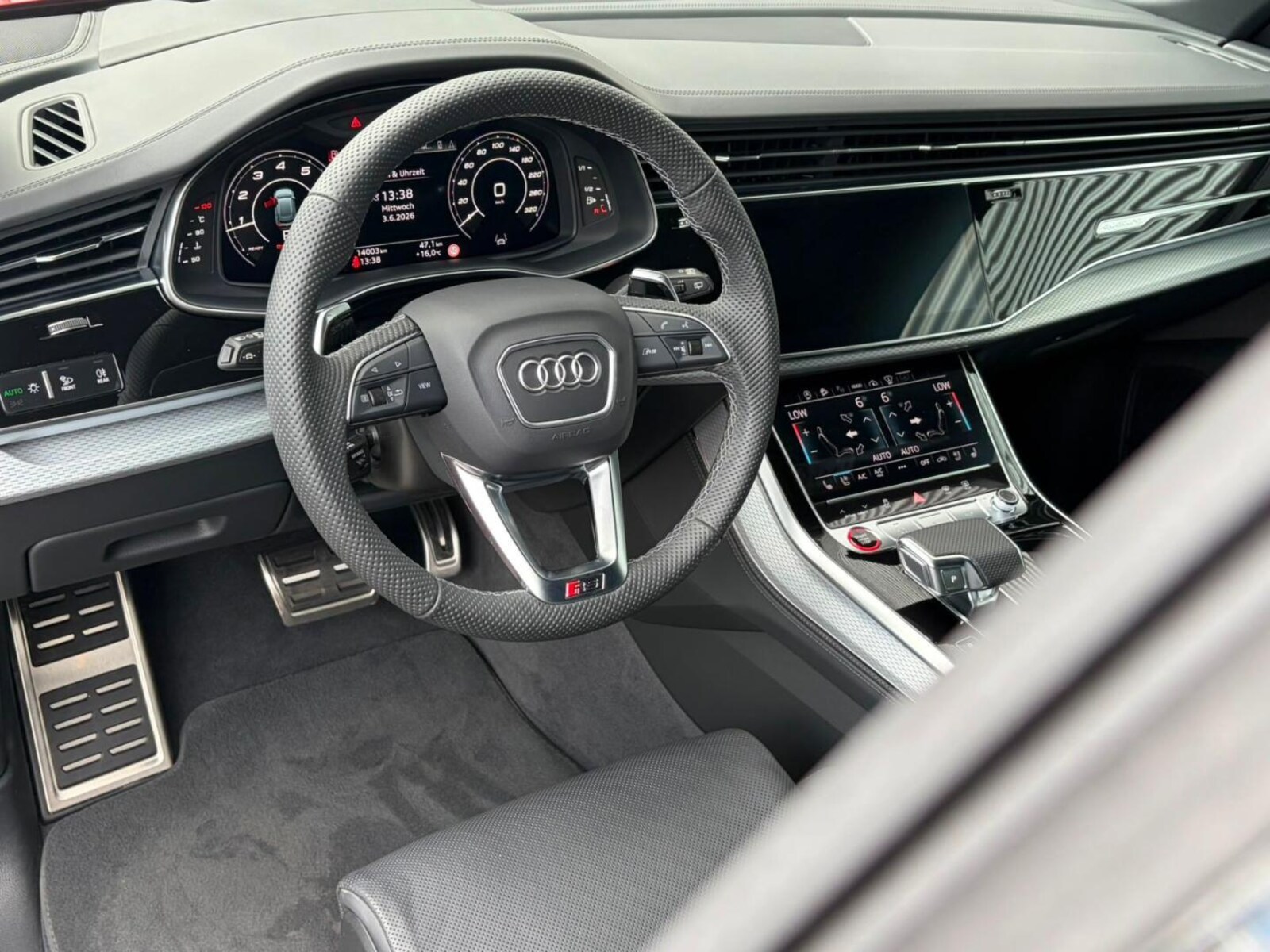 Audi RS Q8 – Bild 11