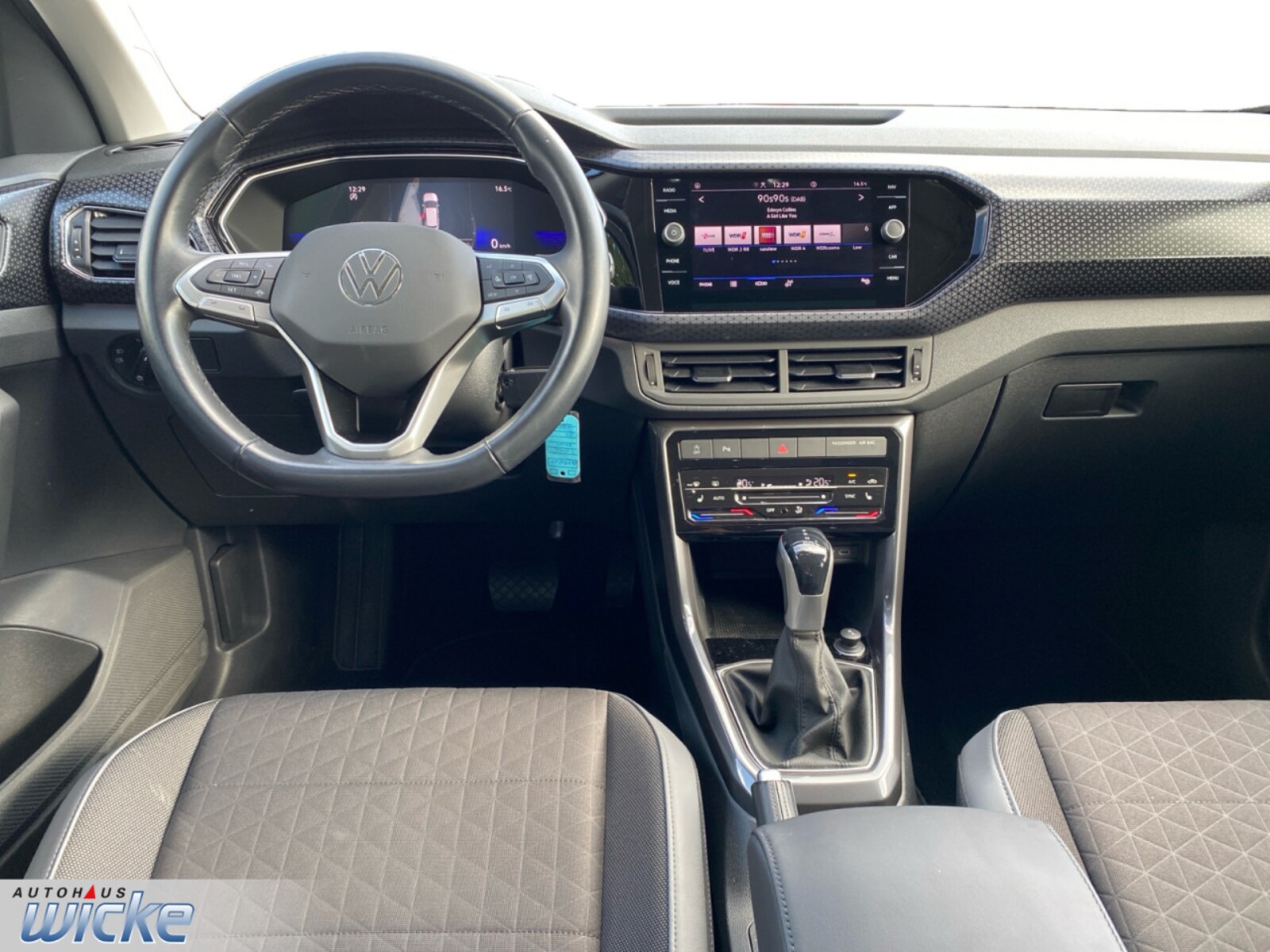Volkswagen T-Cross – Bild 9