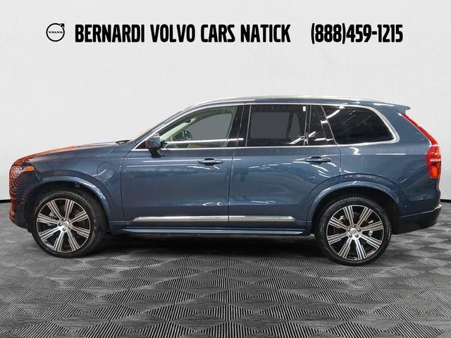 2025 Volvo XC90 Plug-In Hybrid
