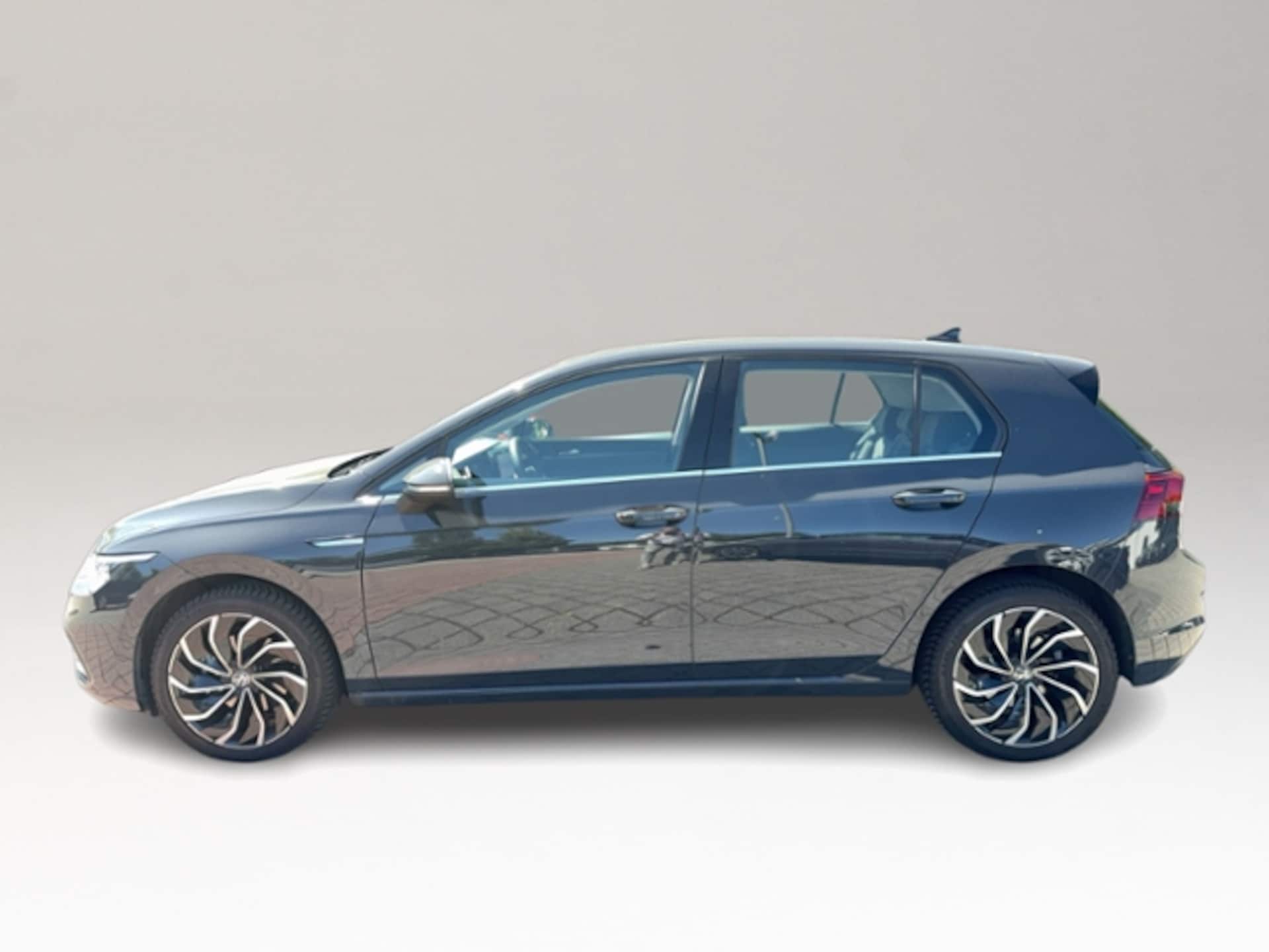 Volkswagen Golf Style