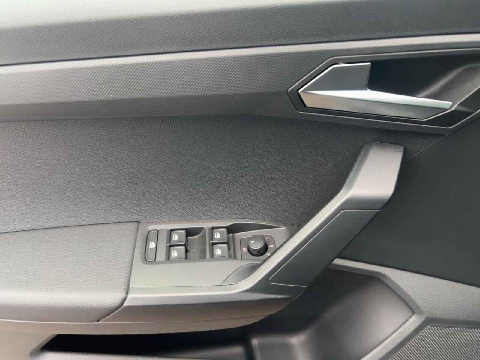 SEAT Arona – Bild 12