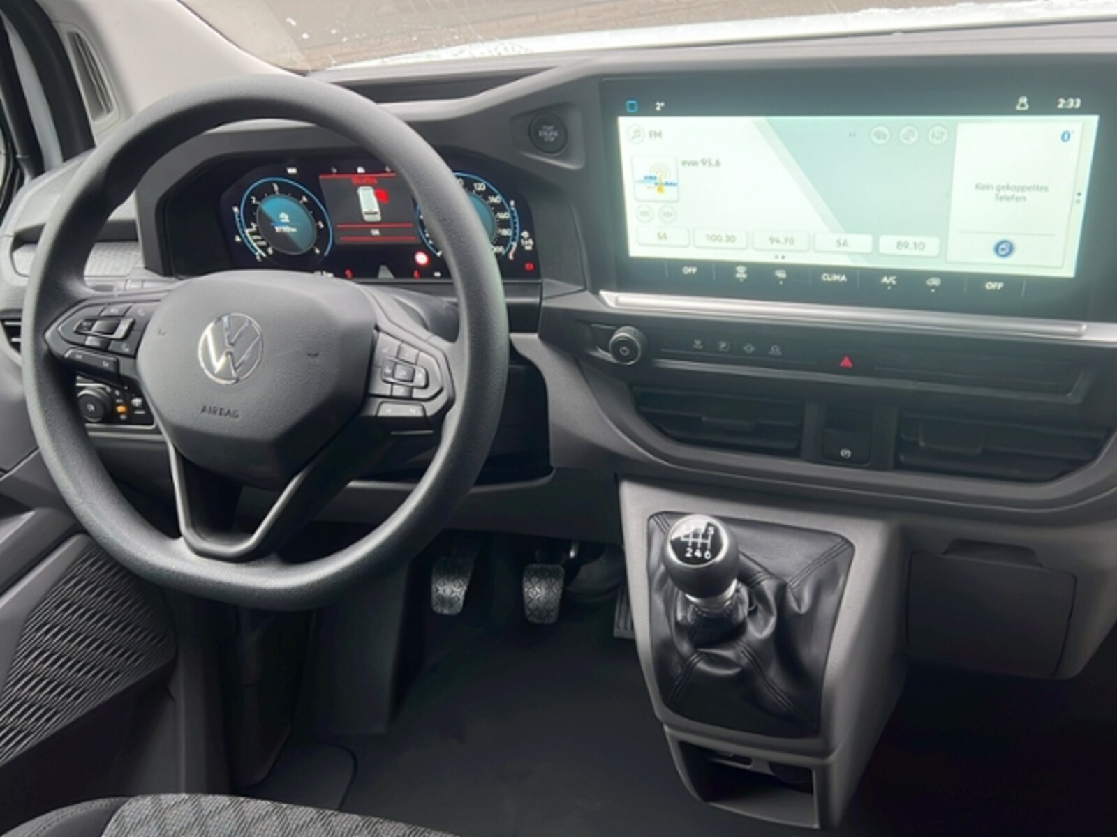 Volkswagen Transporter Kasten kurzer Radstand – Bild 8