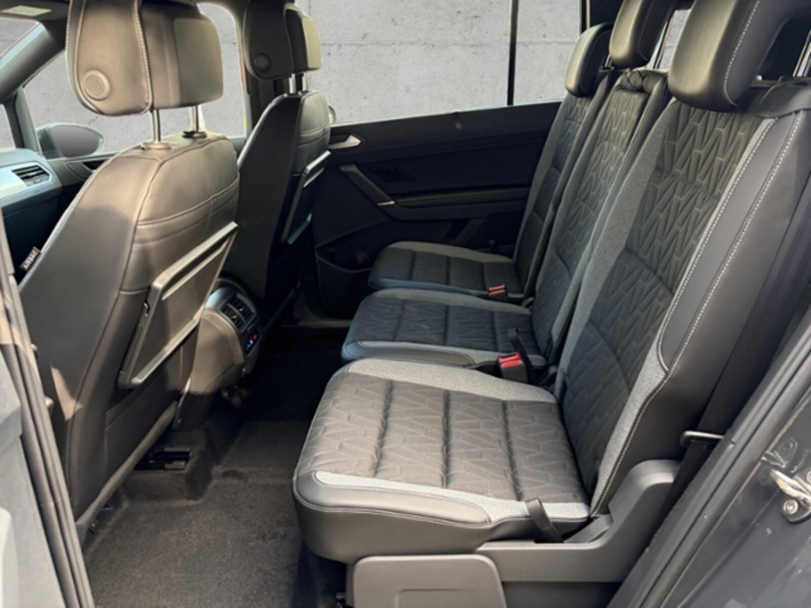 Volkswagen Touran – Bild 17