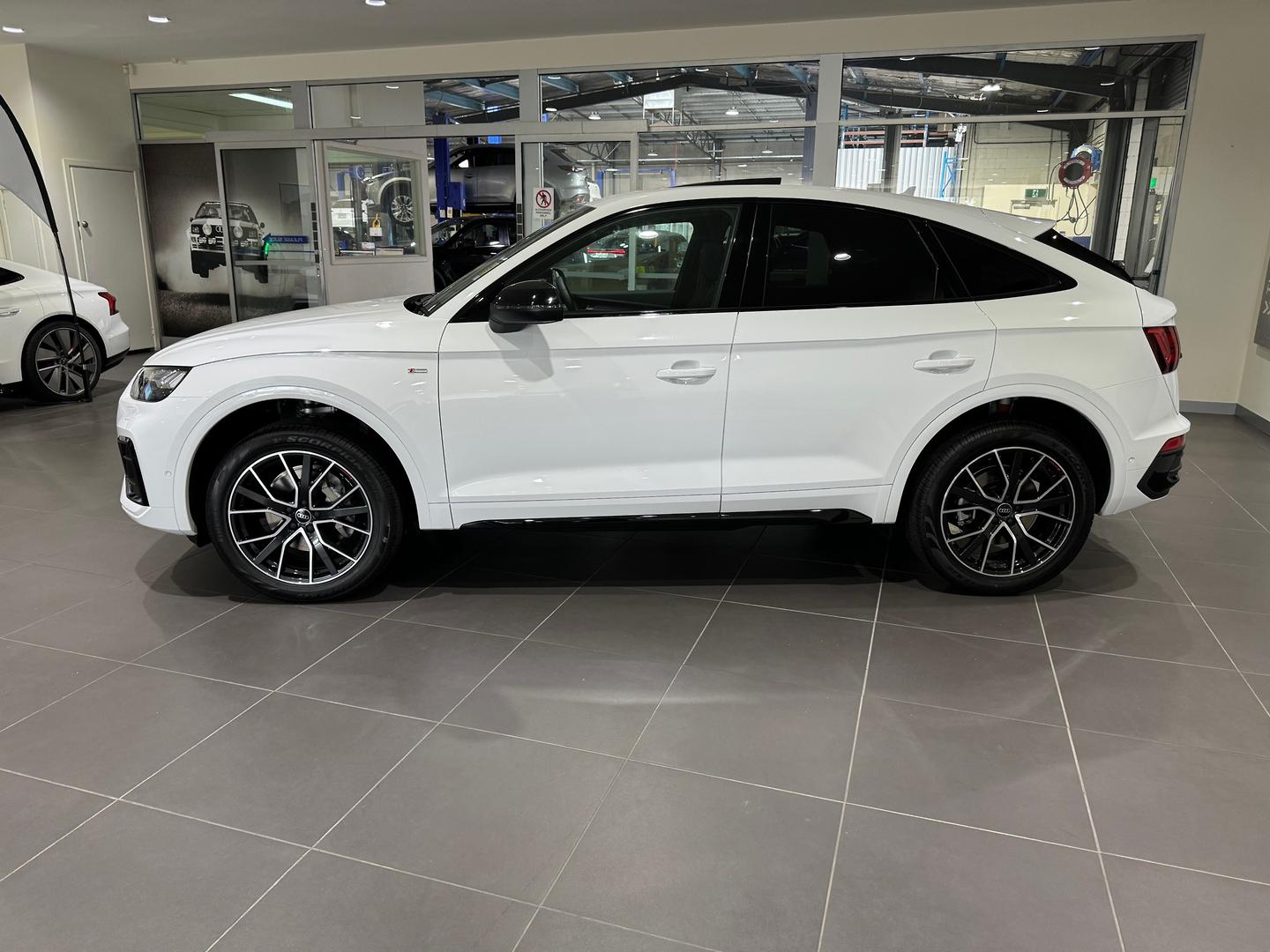 Image about Audi Q5 Sportback 40 TDI quattro S line 150 kW S tronic
