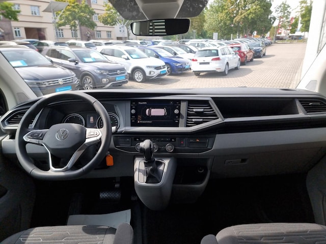 Volkswagen T6.1 Caravelle larger