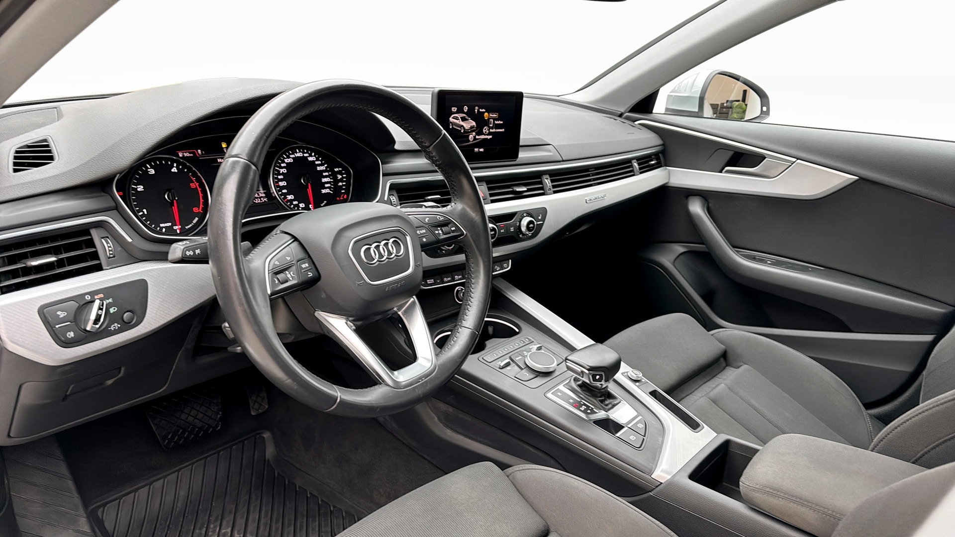 Bild som visar Audi A4 allroad quattro A4 allroad 2.0 TDI quattro 190 hk S tronic - för mer information kontakta din Audi Partner