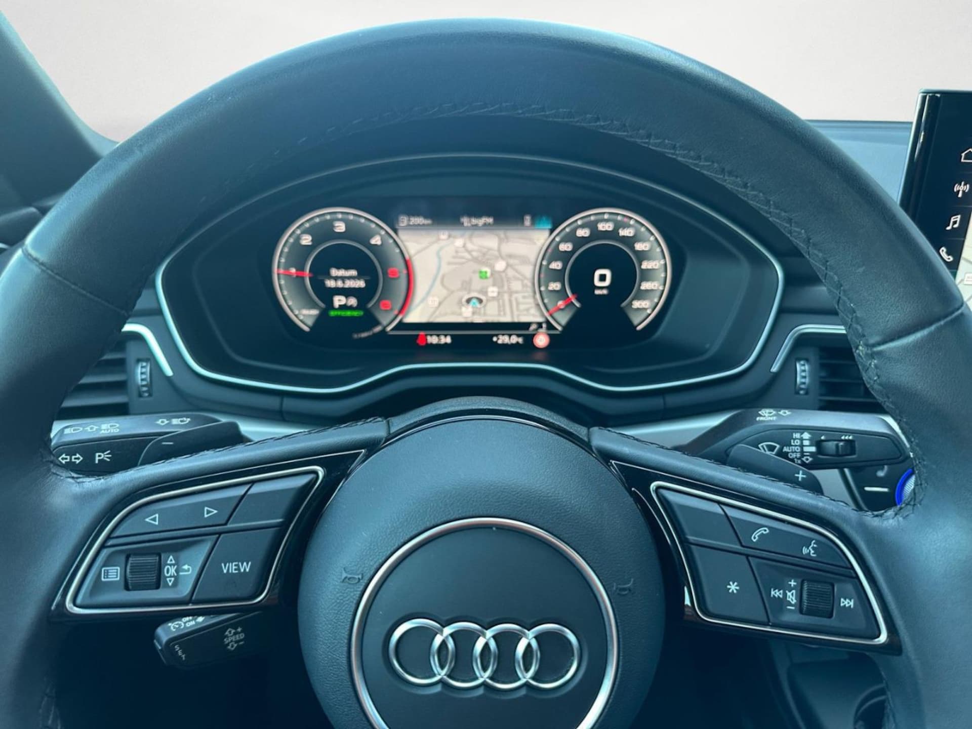 Audi A4 Limousine Advanced