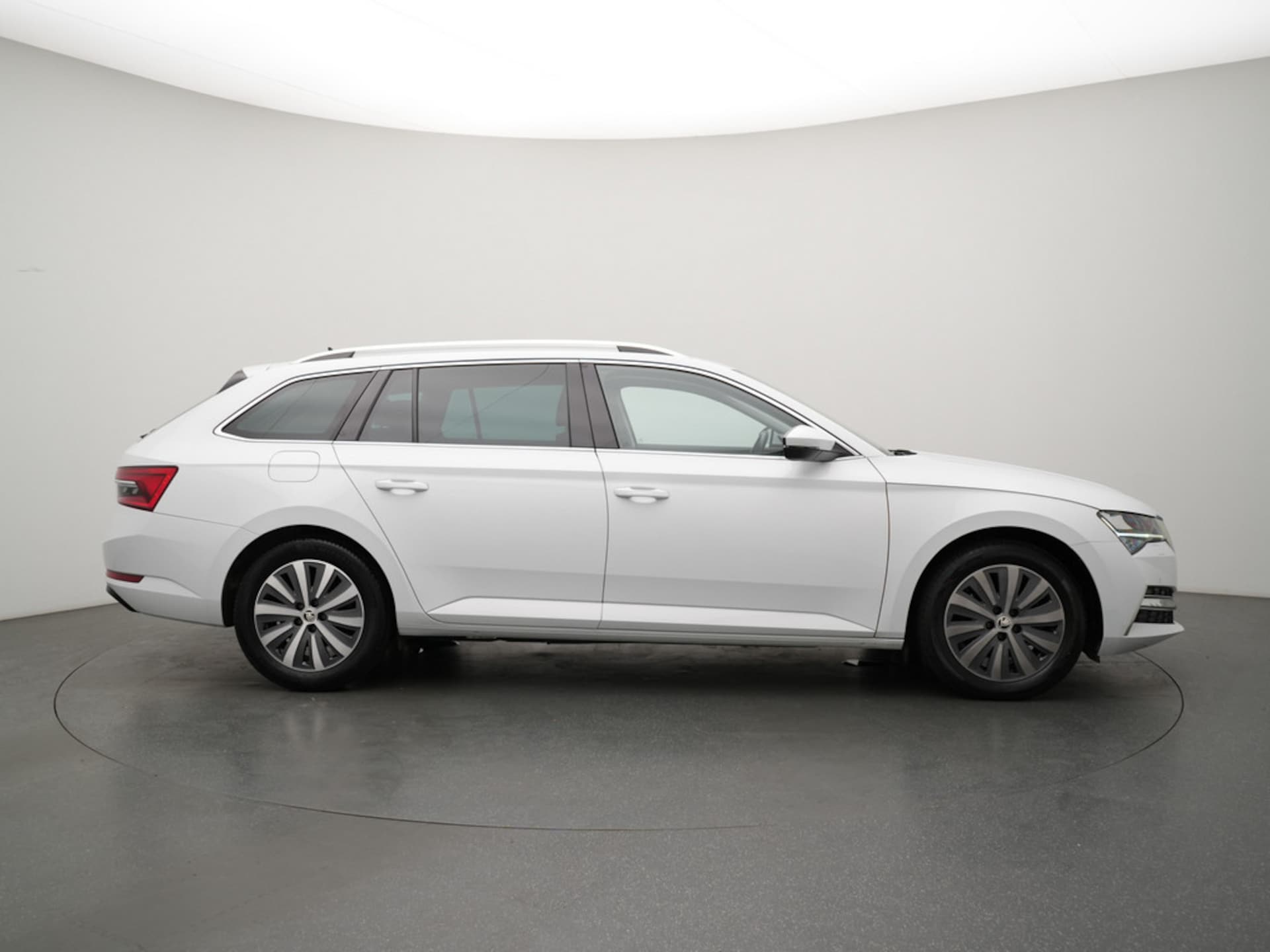 Skoda Superb Combi Style