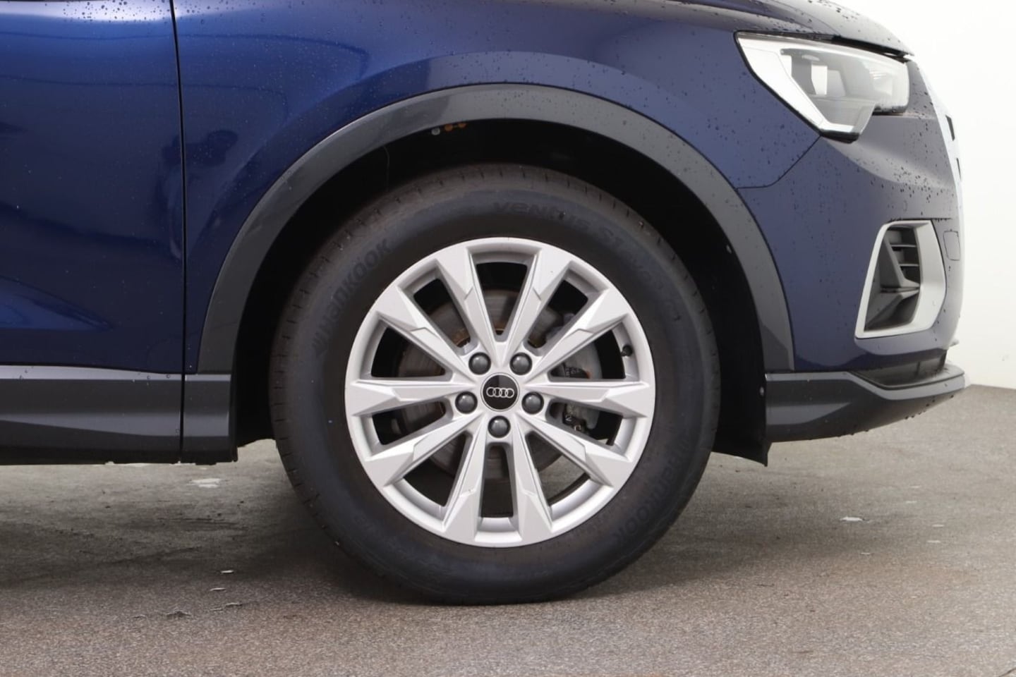 Bild über Audi Q3 advanced 35 TFSI S tronic - für weitere Informationen kontaktieren Sie den Audi Partner
