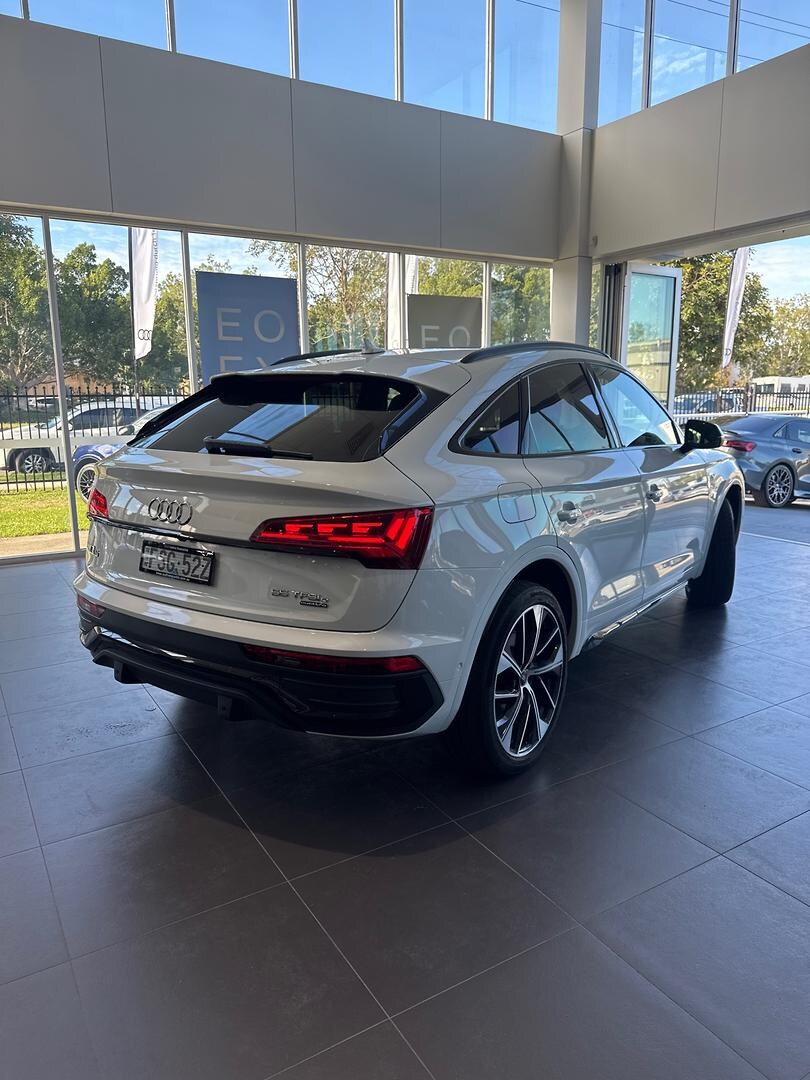 Image about Audi Q5 Sportback TFSI e 55 TFSI e quattro S tronic