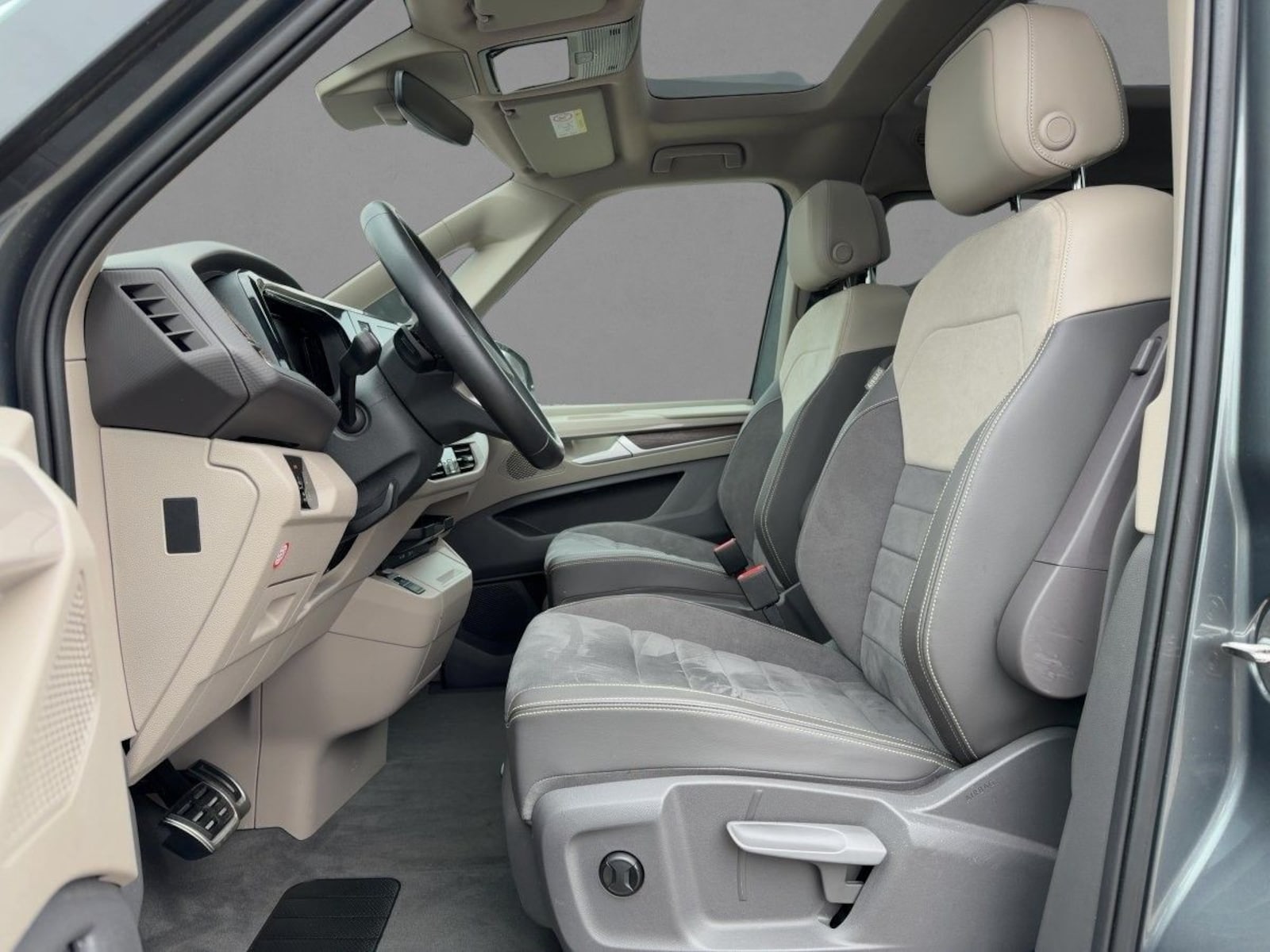 Volkswagen Multivan Langversion – Bild 11