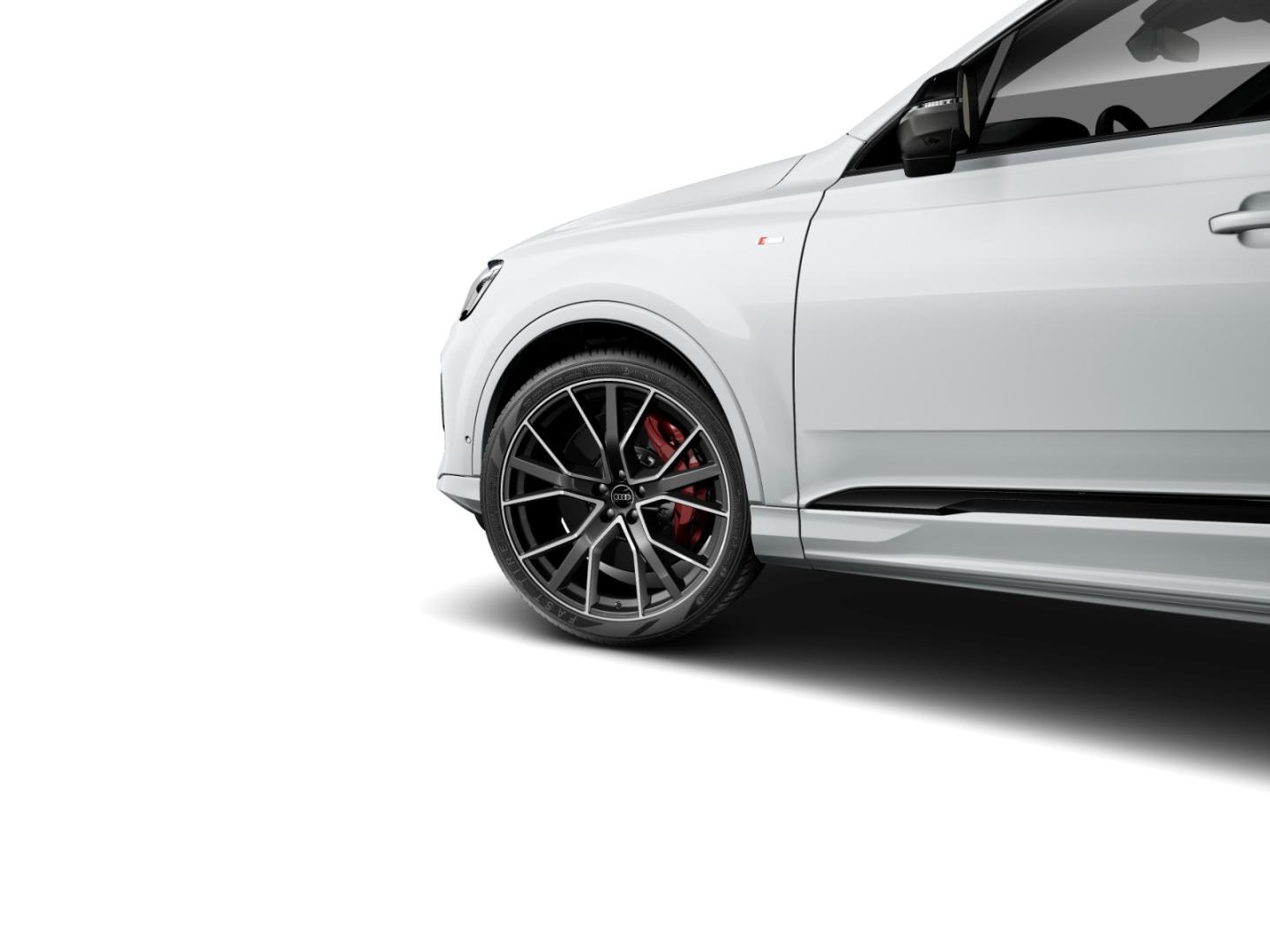Bild über Audi Q7 SUV TFSI e S line business TFSI e quattro 360 kW tiptronic - für weitere Informationen kontaktieren Sie den Audi Partner
