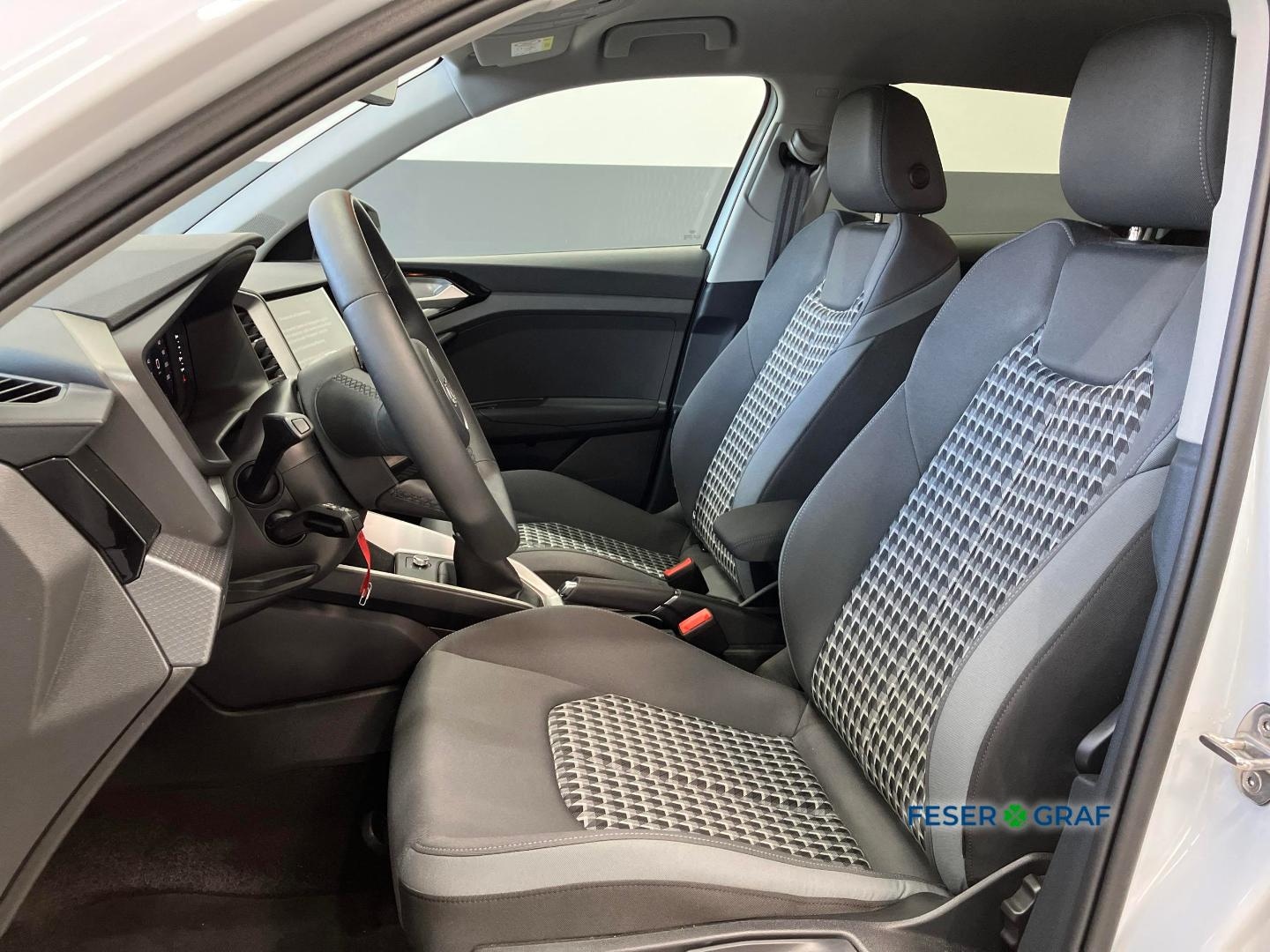 Bild über Audi A1 Sportback advanced 30 TFSI Schaltgetriebe - für weitere Informationen kontaktieren Sie den Audi Partner