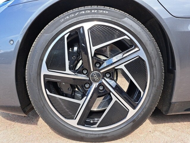 Image about Audi e-tron GT e-tron quattro