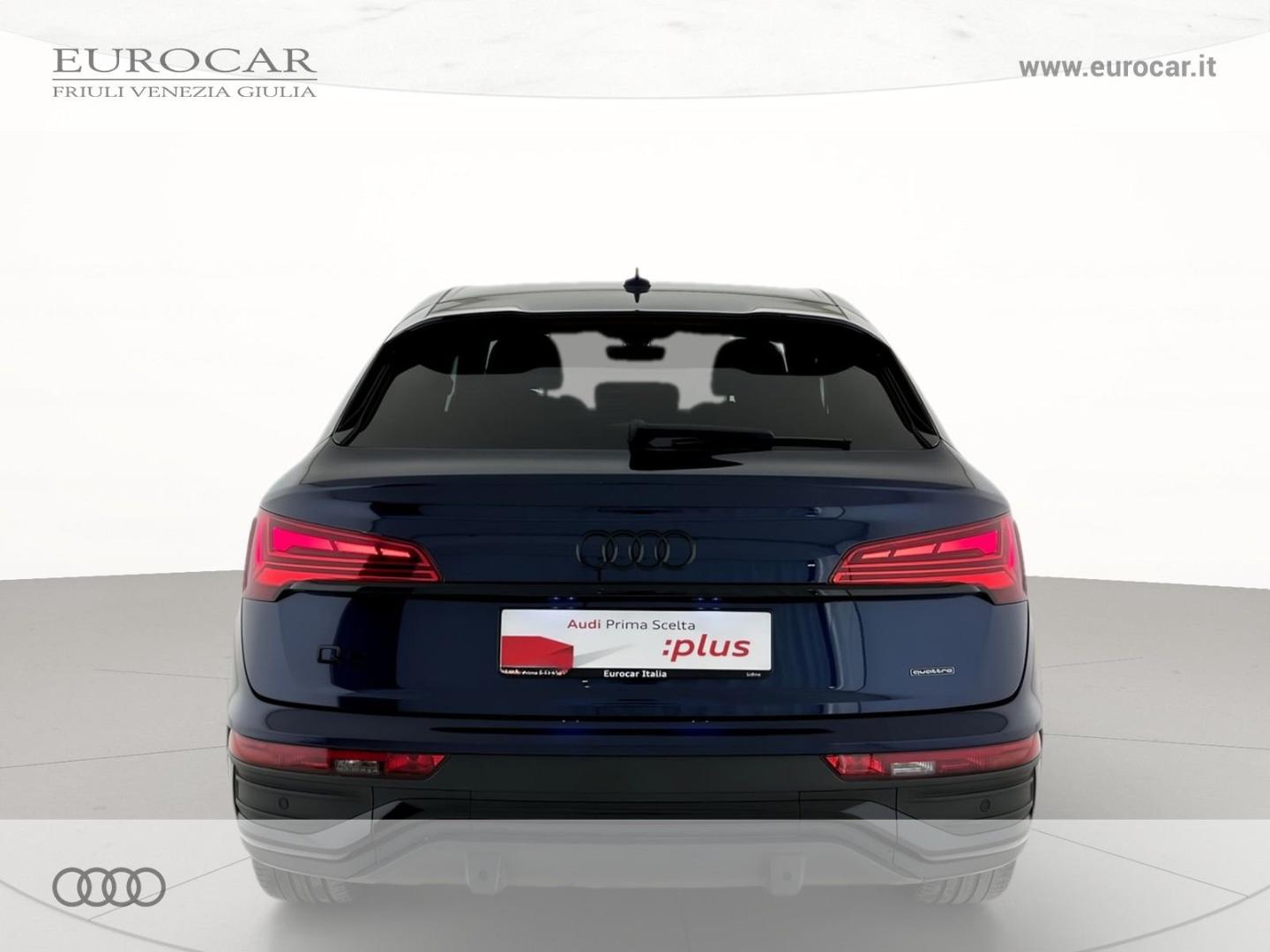 Image about Audi Q5 Sportback TFSI e Identity Black 50 TFSI e quattro 220 kW (299 CV) S tronic